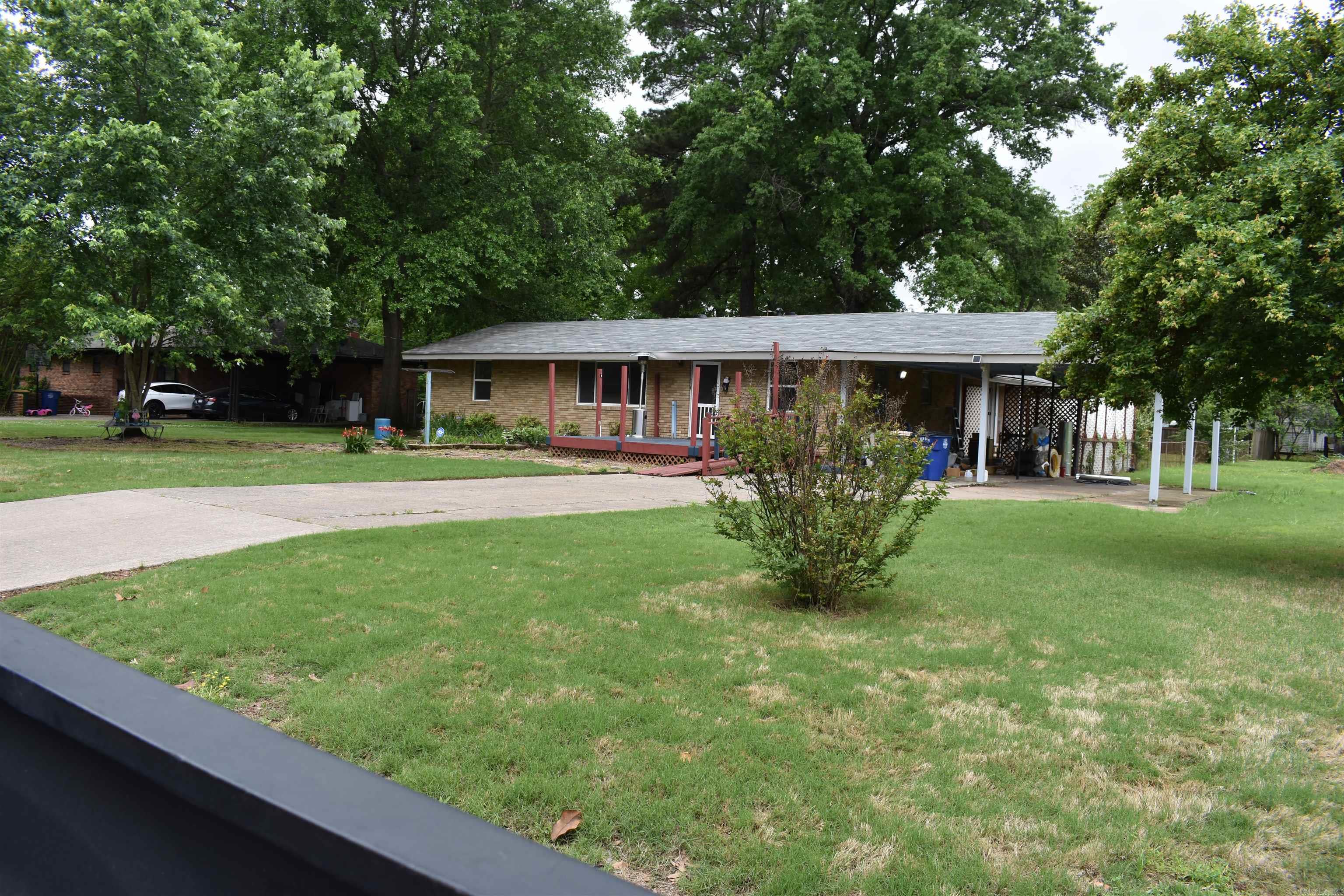 119 Davis  North Little Rock, AR