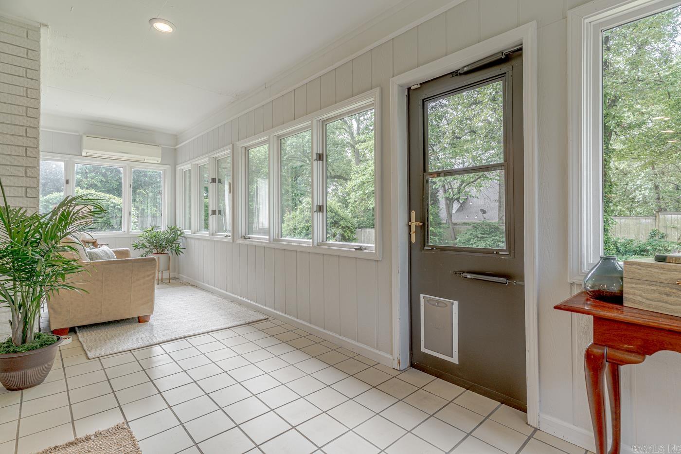 2506 Nix Lake Dr  Jonesboro, AR