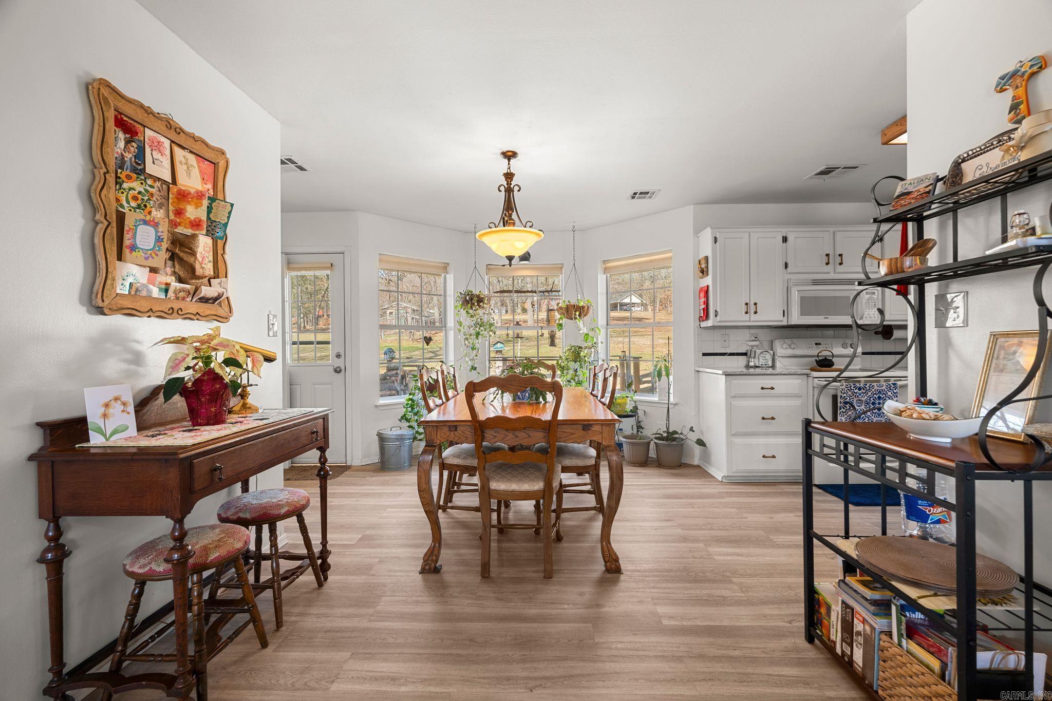 1349 Peach Orchard  Ozark, AR