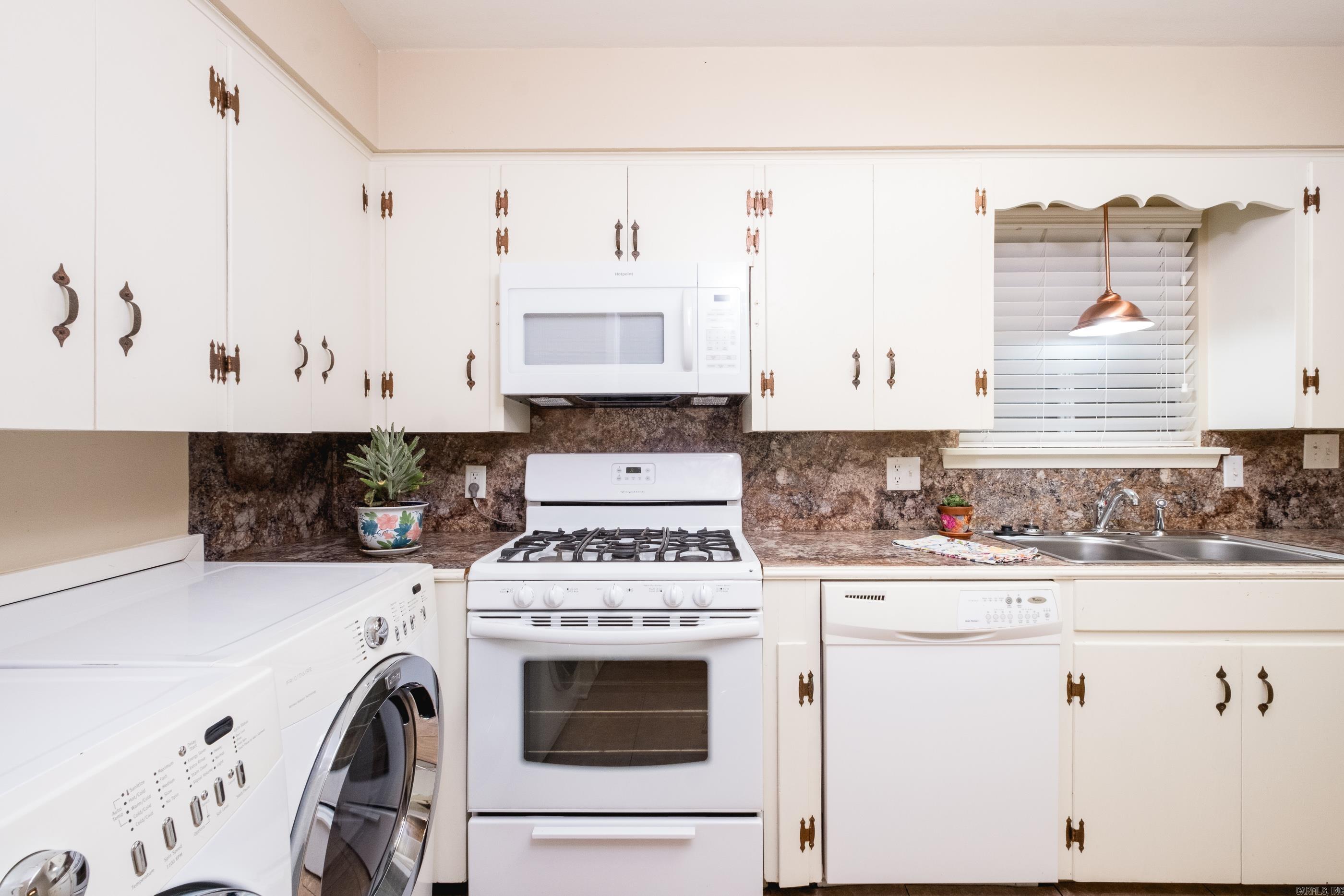 9604 Temple  Little Rock, AR