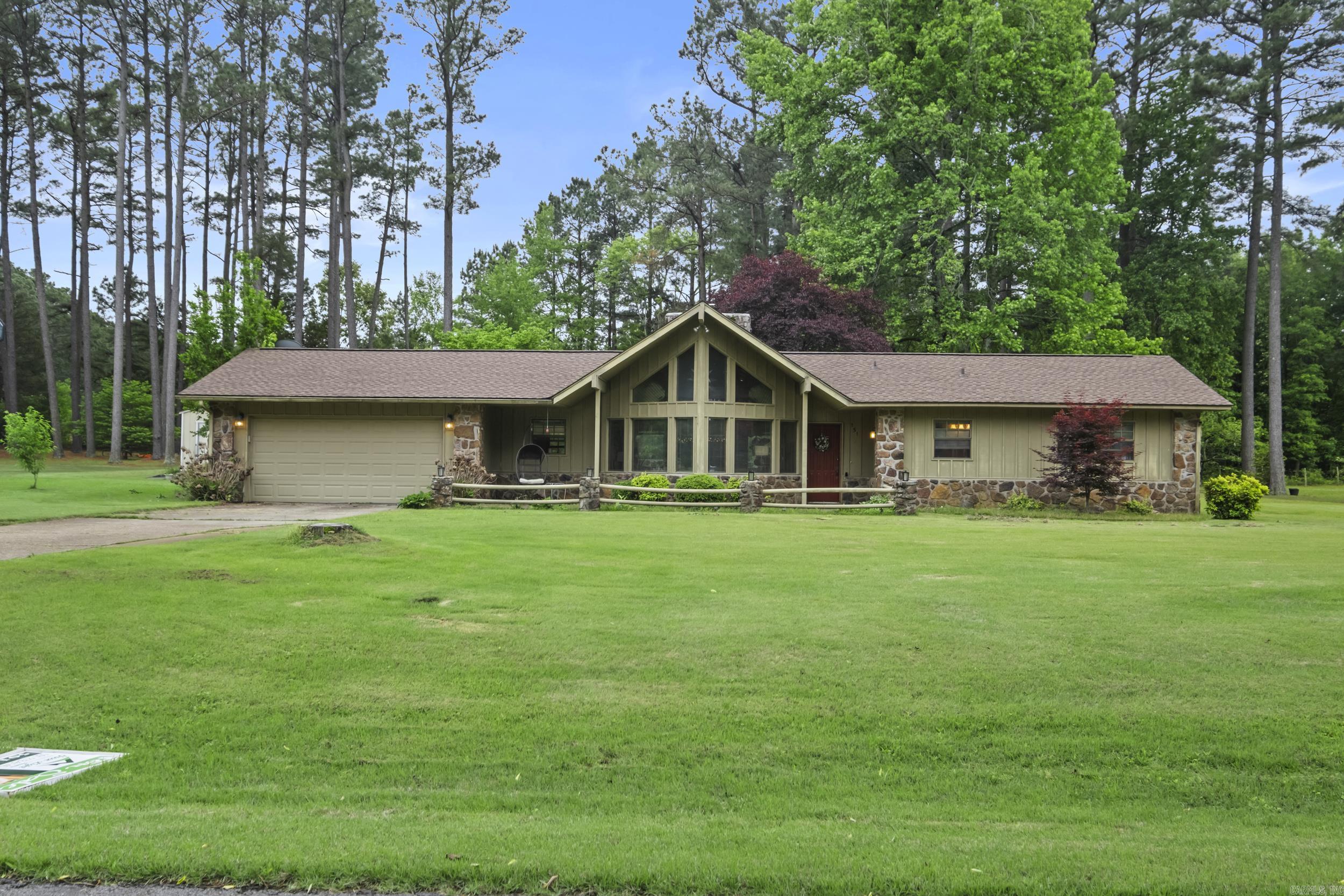 151 Pinon Searcy, AR 72143
