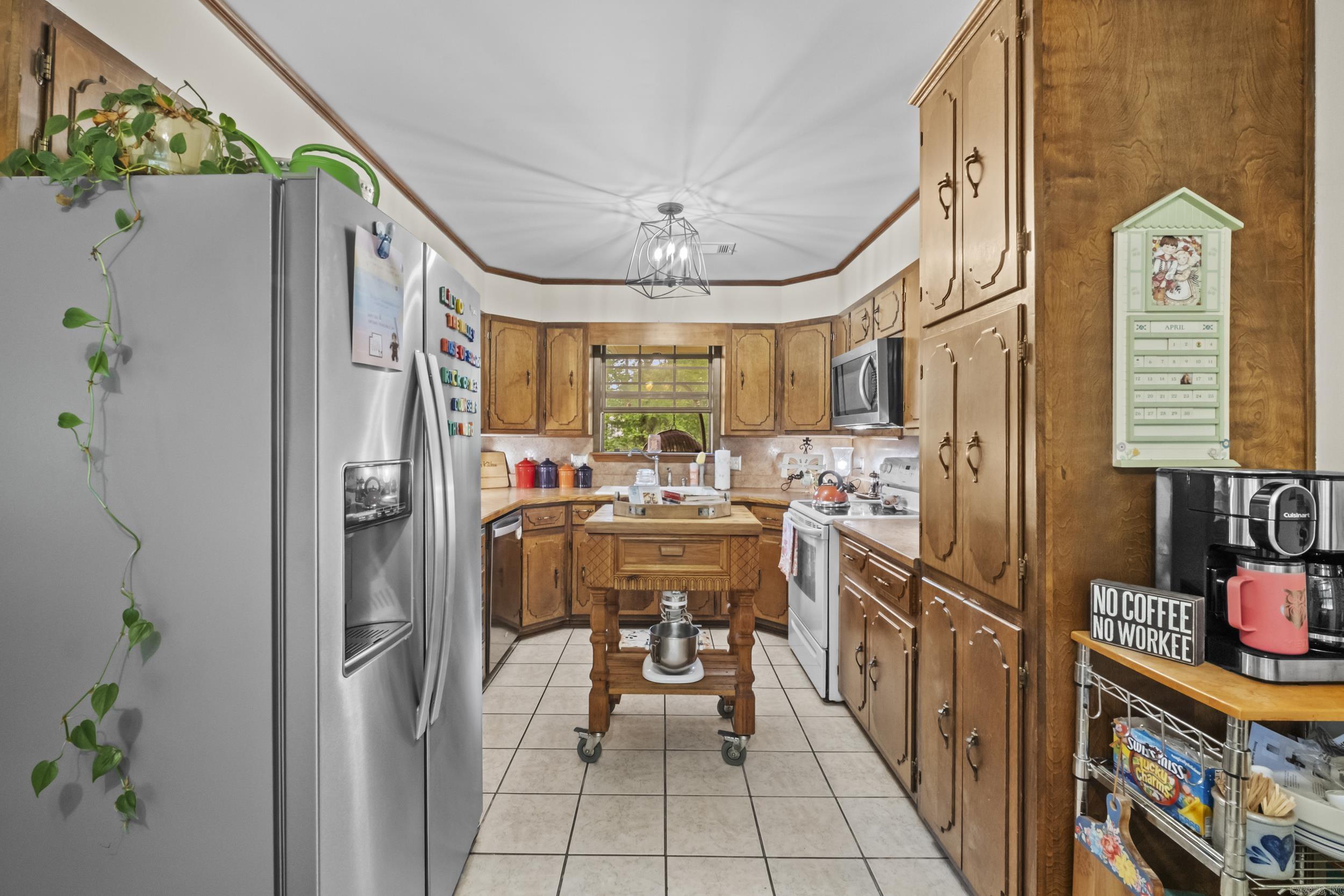 151 Pinon Searcy, AR 72143