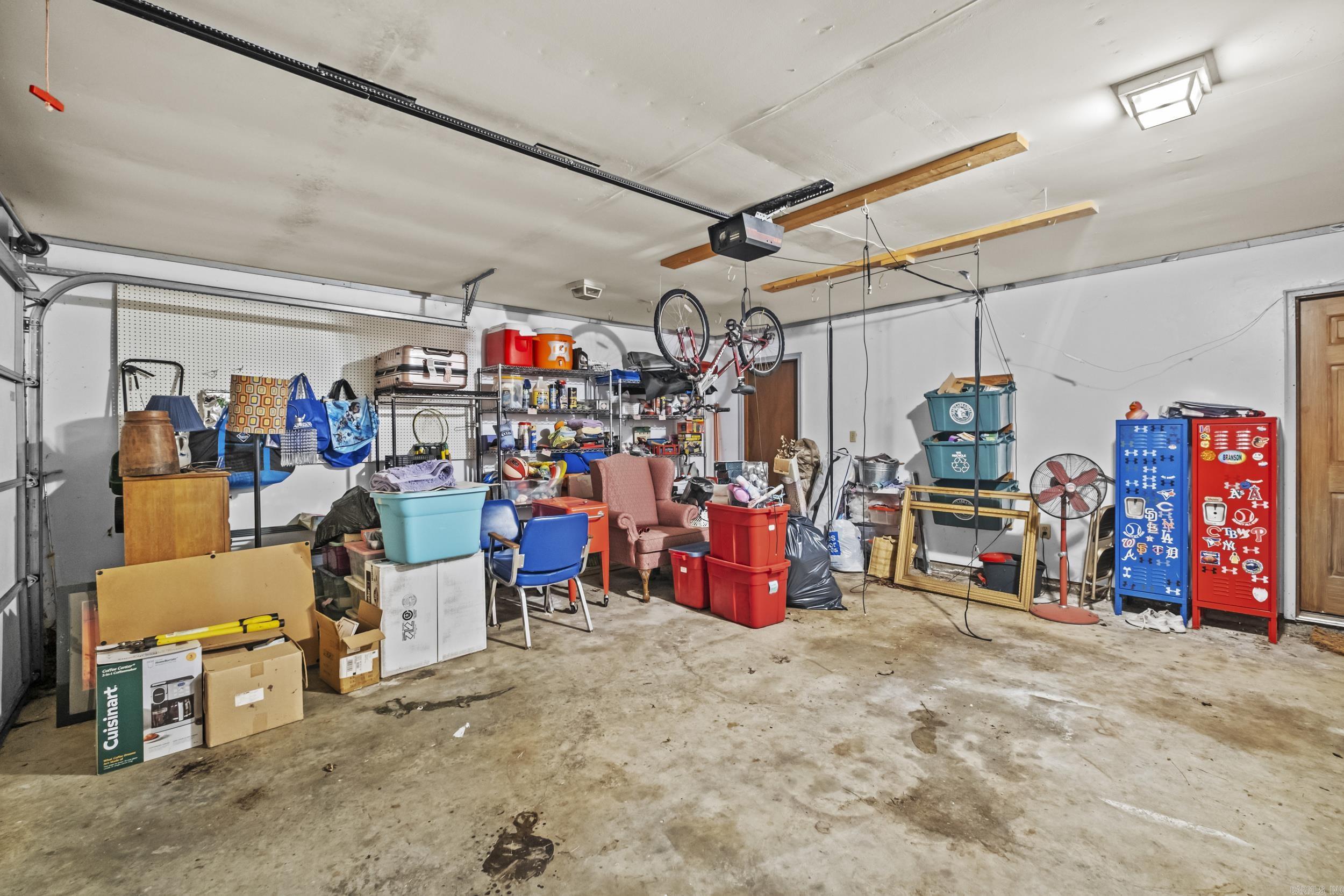 151 Pinon Searcy, AR 72143