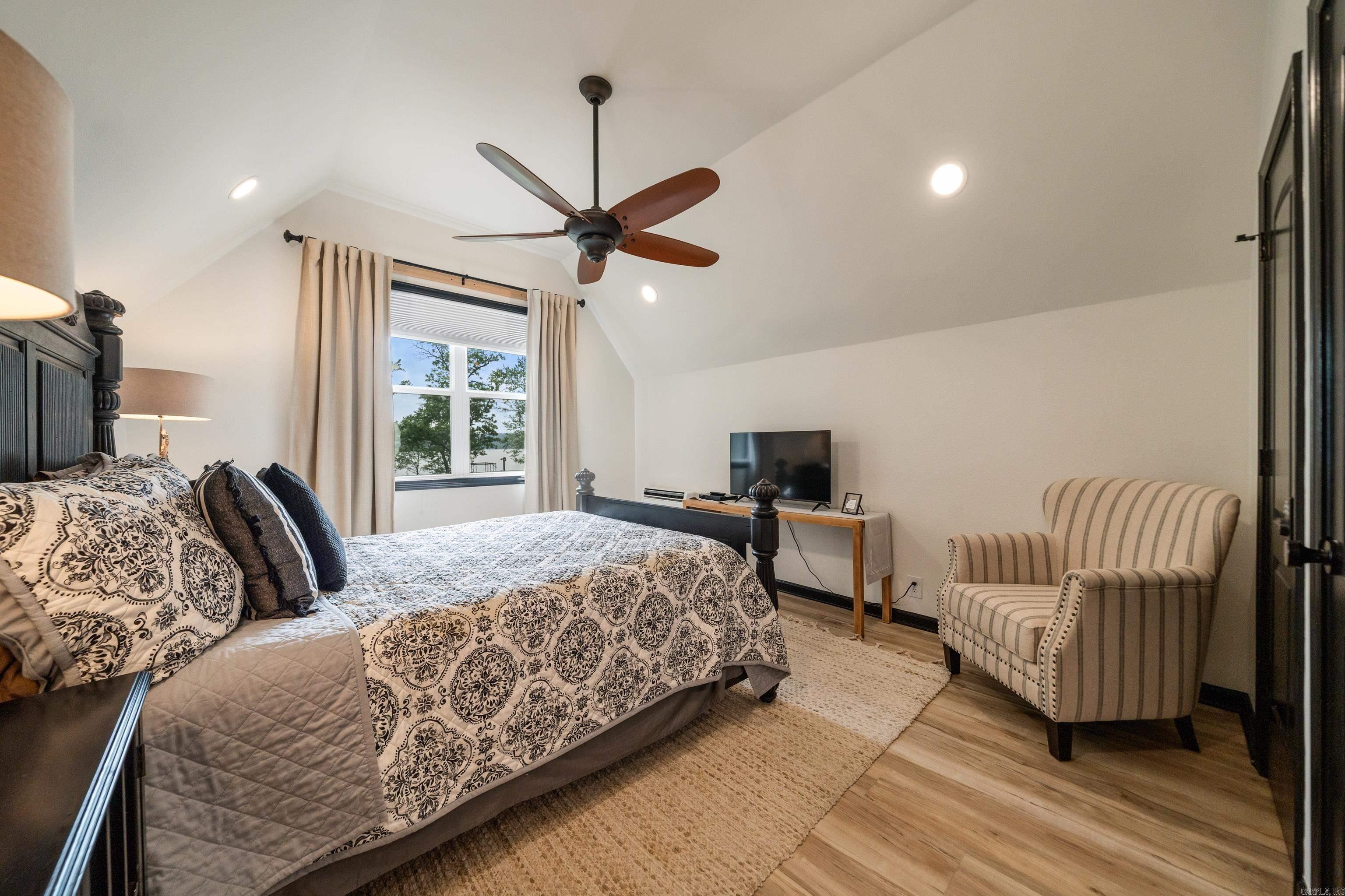 190 Riverview  Hot Springs, AR