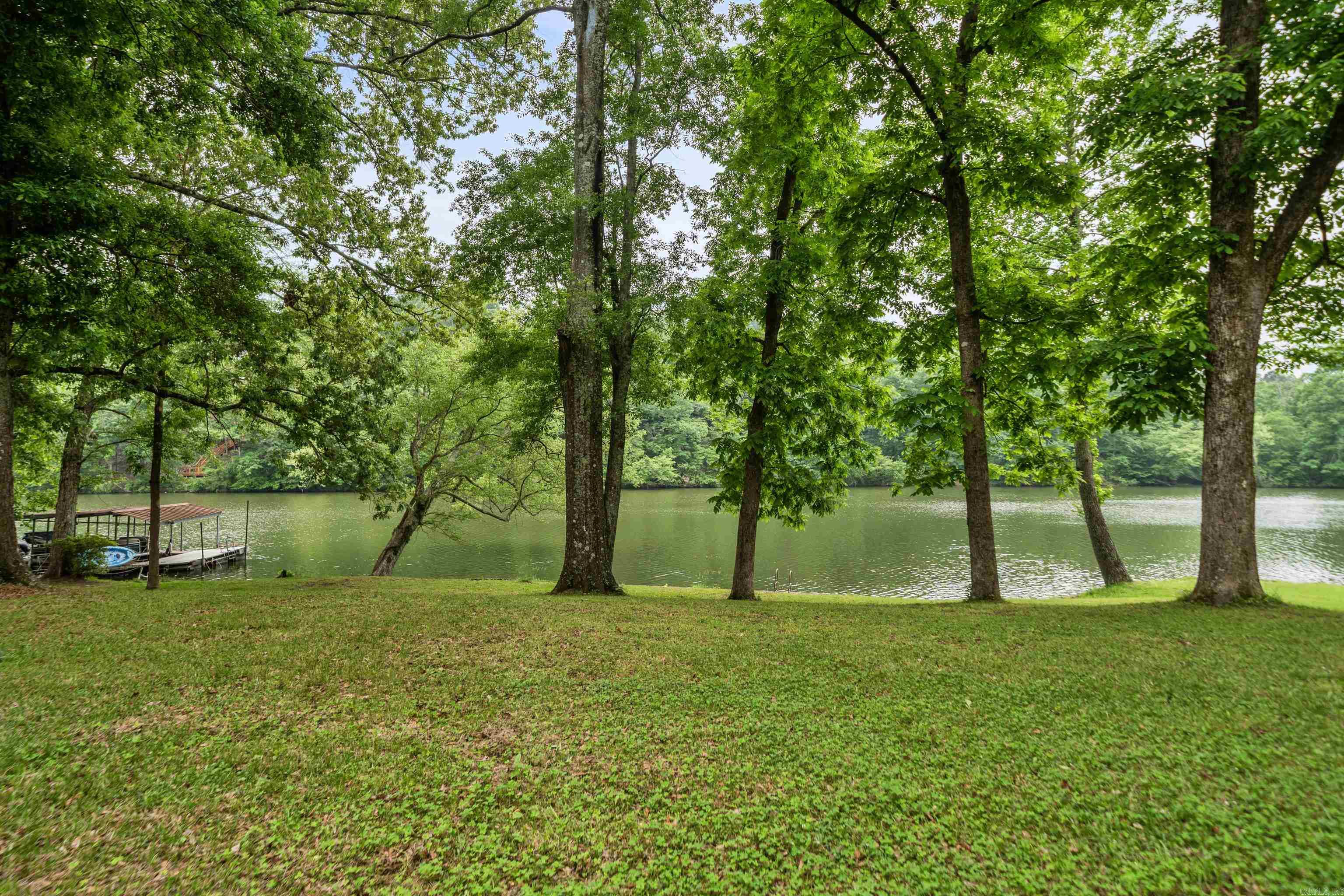 105 Snug Harbor  Hot Springs, AR
