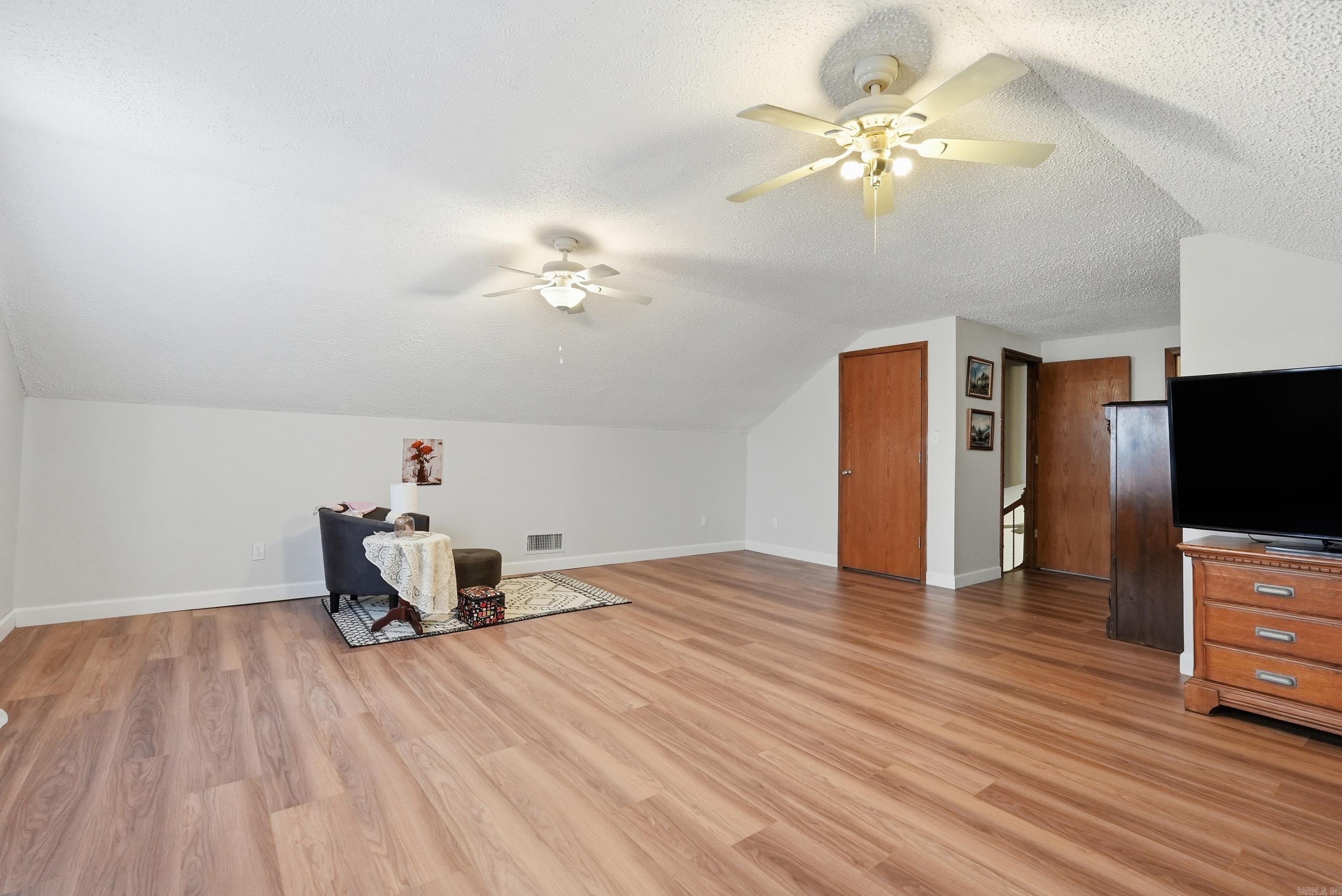50 Obrien Dr.  Greers Ferry, AR