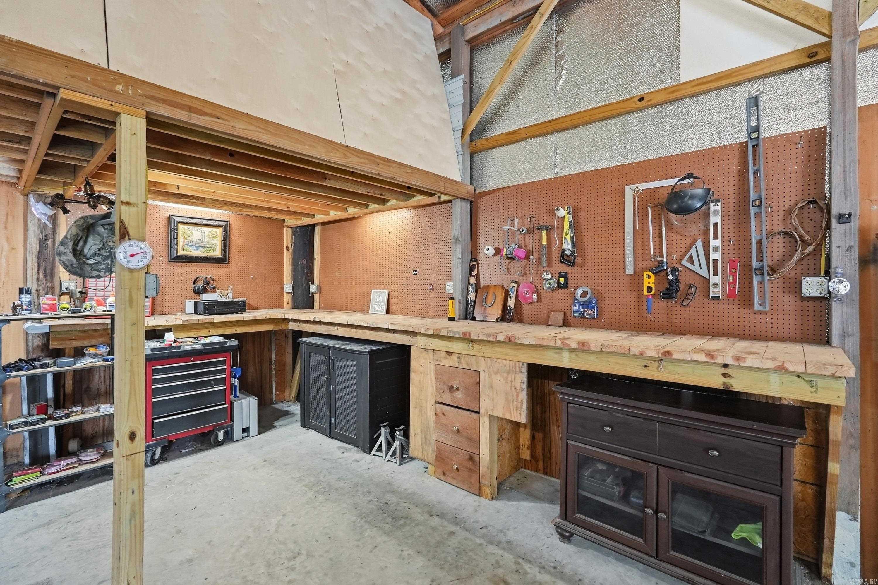 50 Obrien Dr.  Greers Ferry, AR