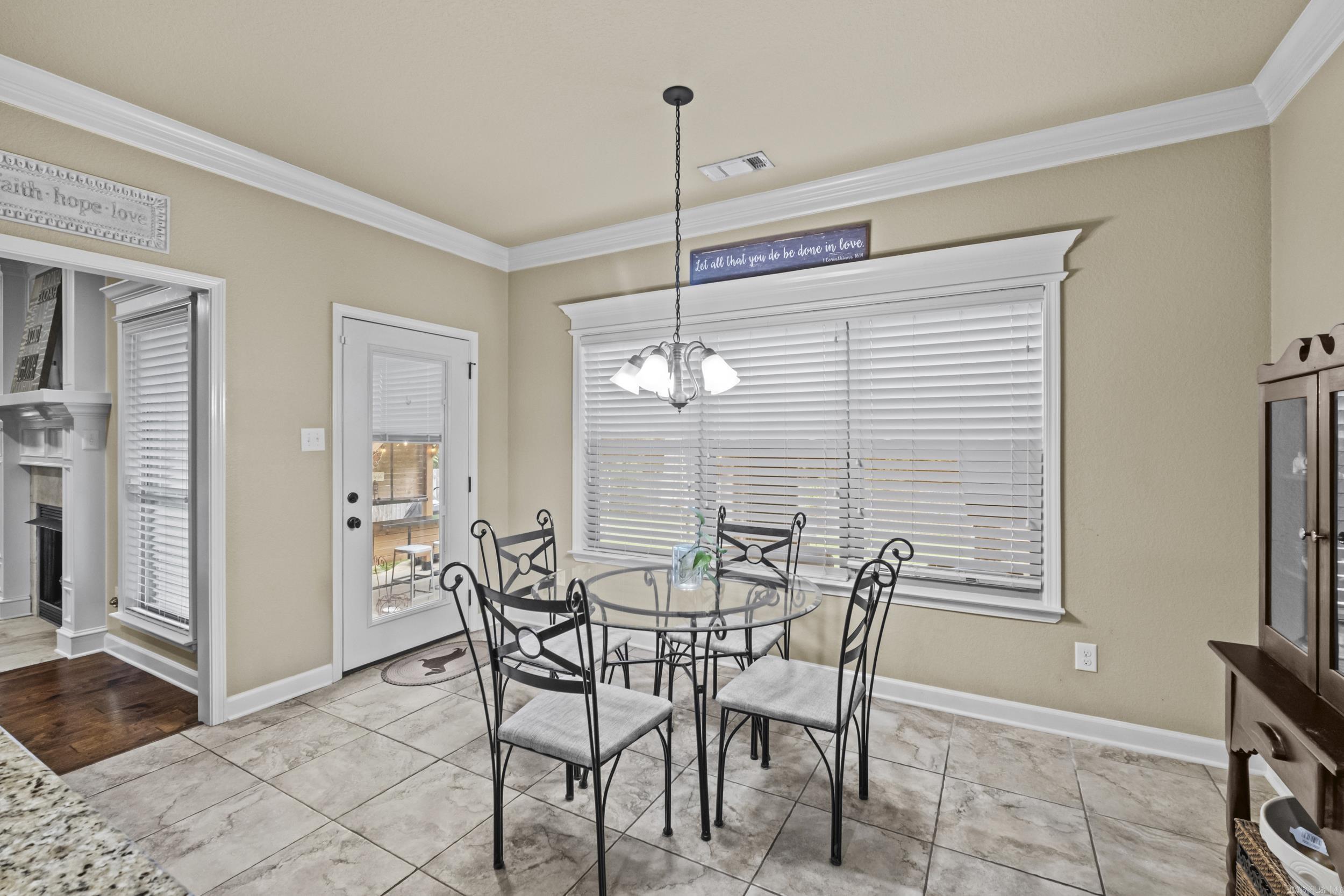 196 Forest Oak  Jacksonville, AR
