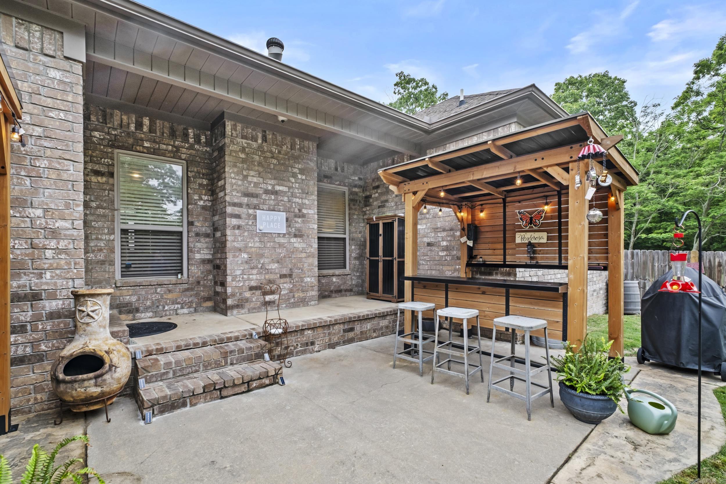 196 Forest Oak  Jacksonville, AR