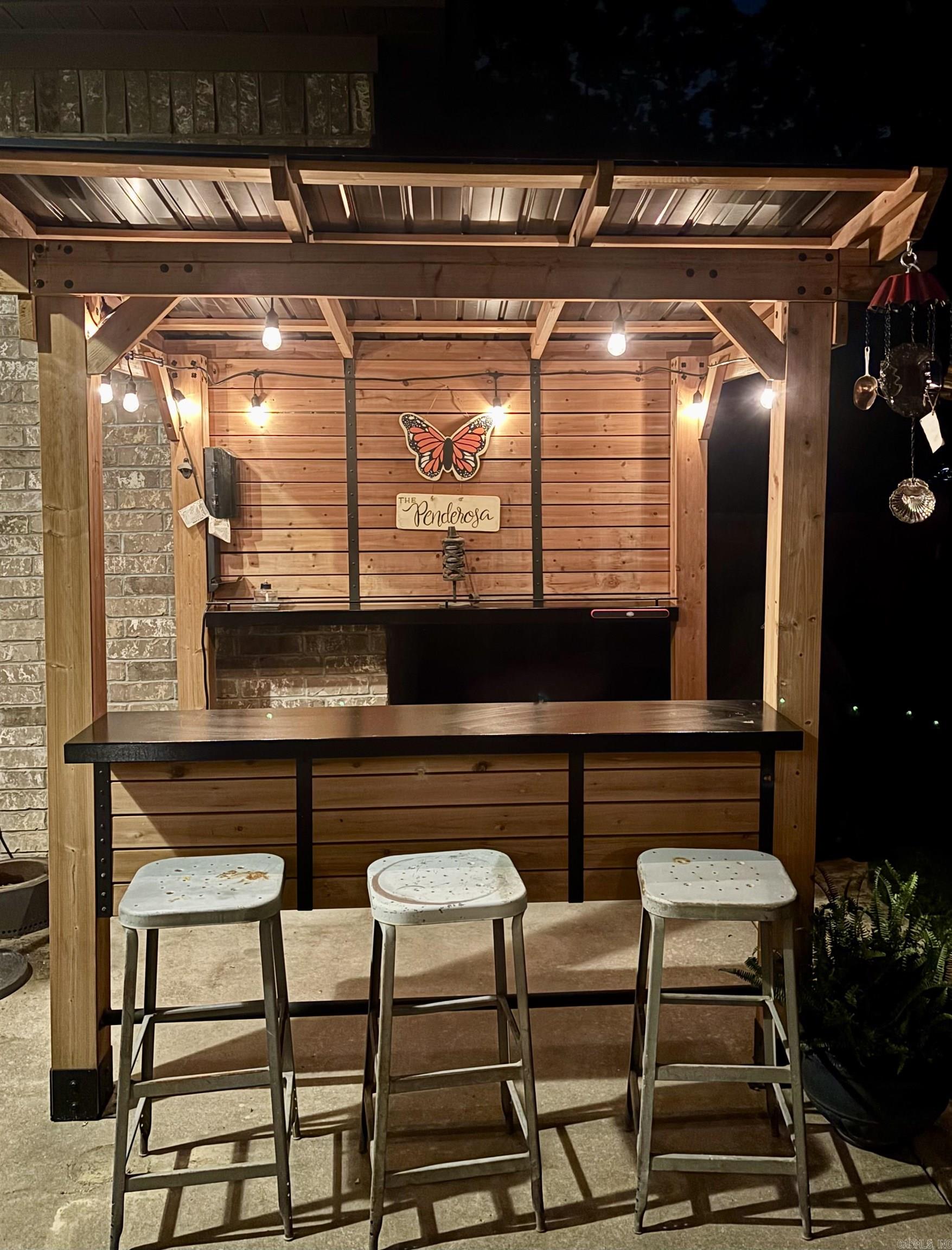 196 Forest Oak  Jacksonville, AR