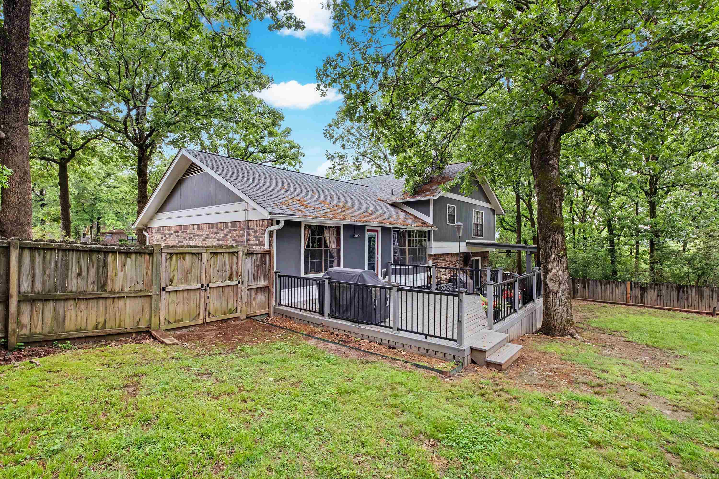 7 Amber  Little Rock, AR