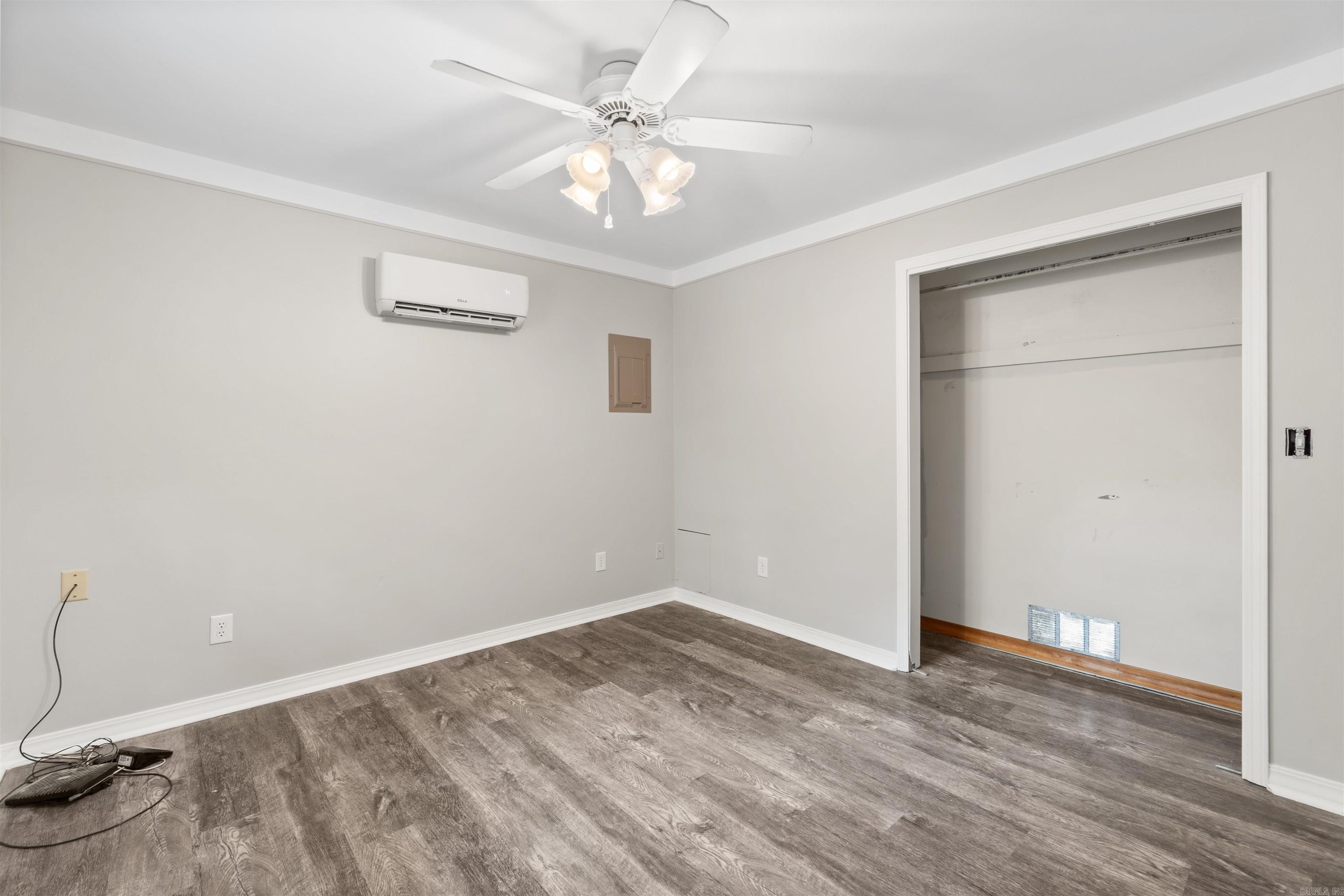 148 Copeland  Romance, AR