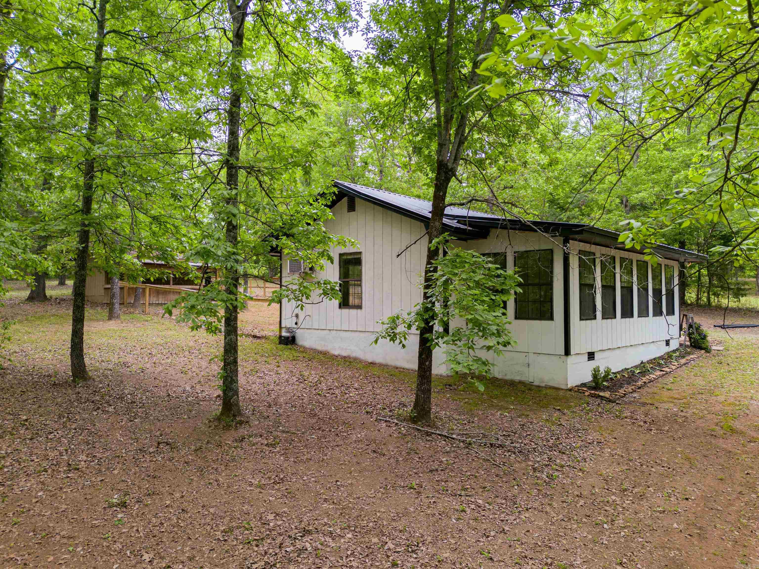 148 Copeland  Romance, AR