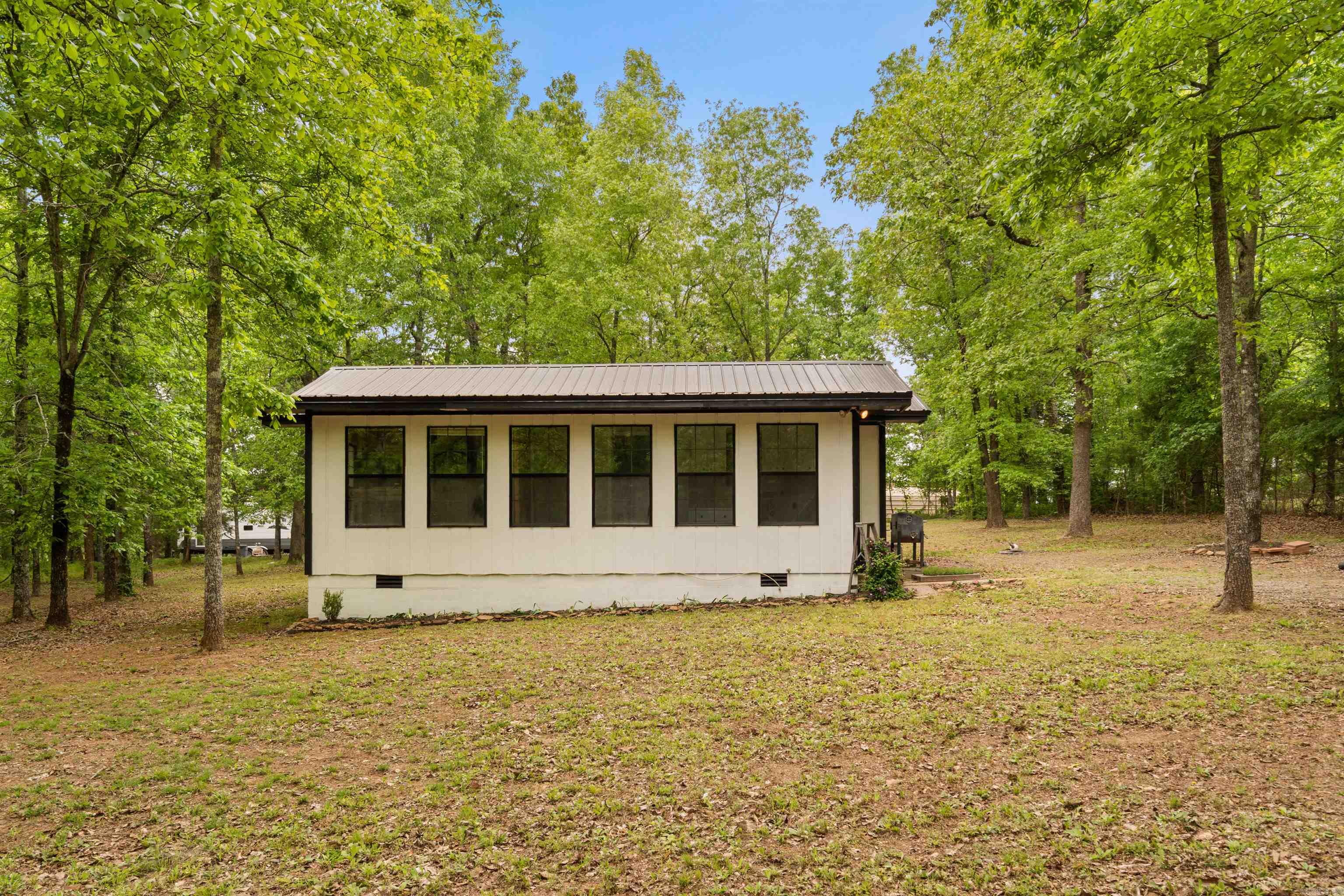 148 Copeland  Romance, AR