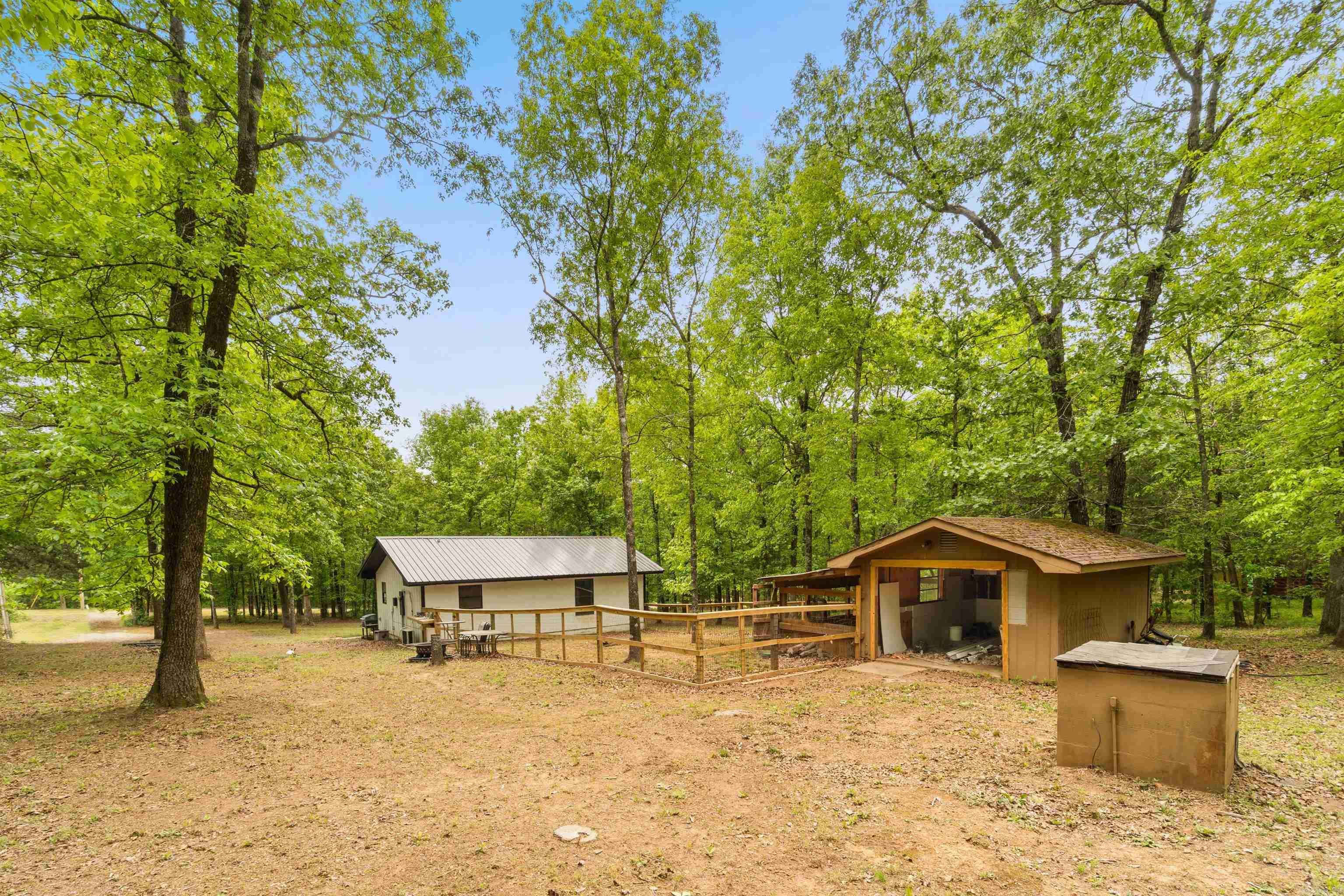 148 Copeland  Romance, AR
