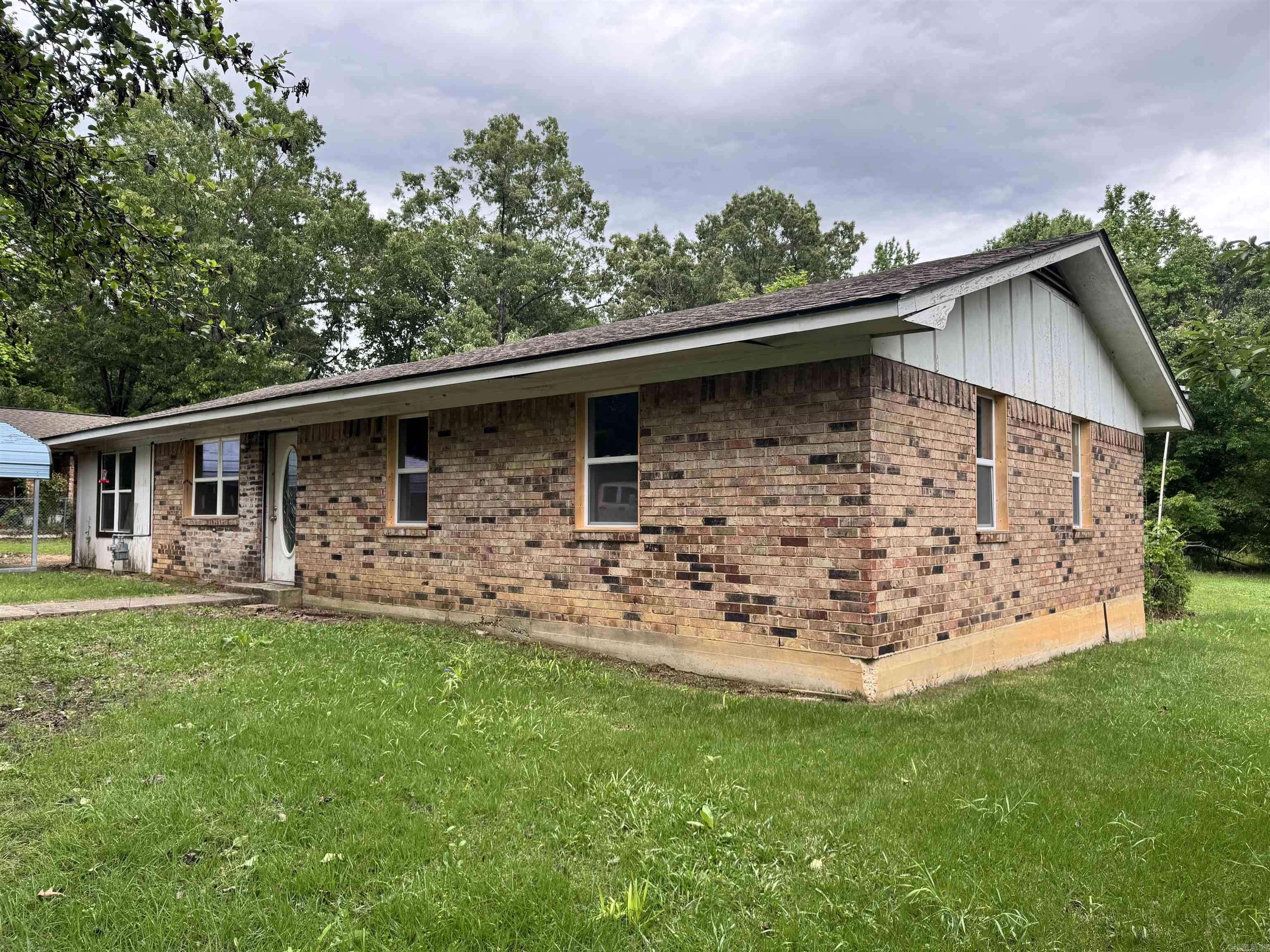 151 Payne Street  Grannis, AR
