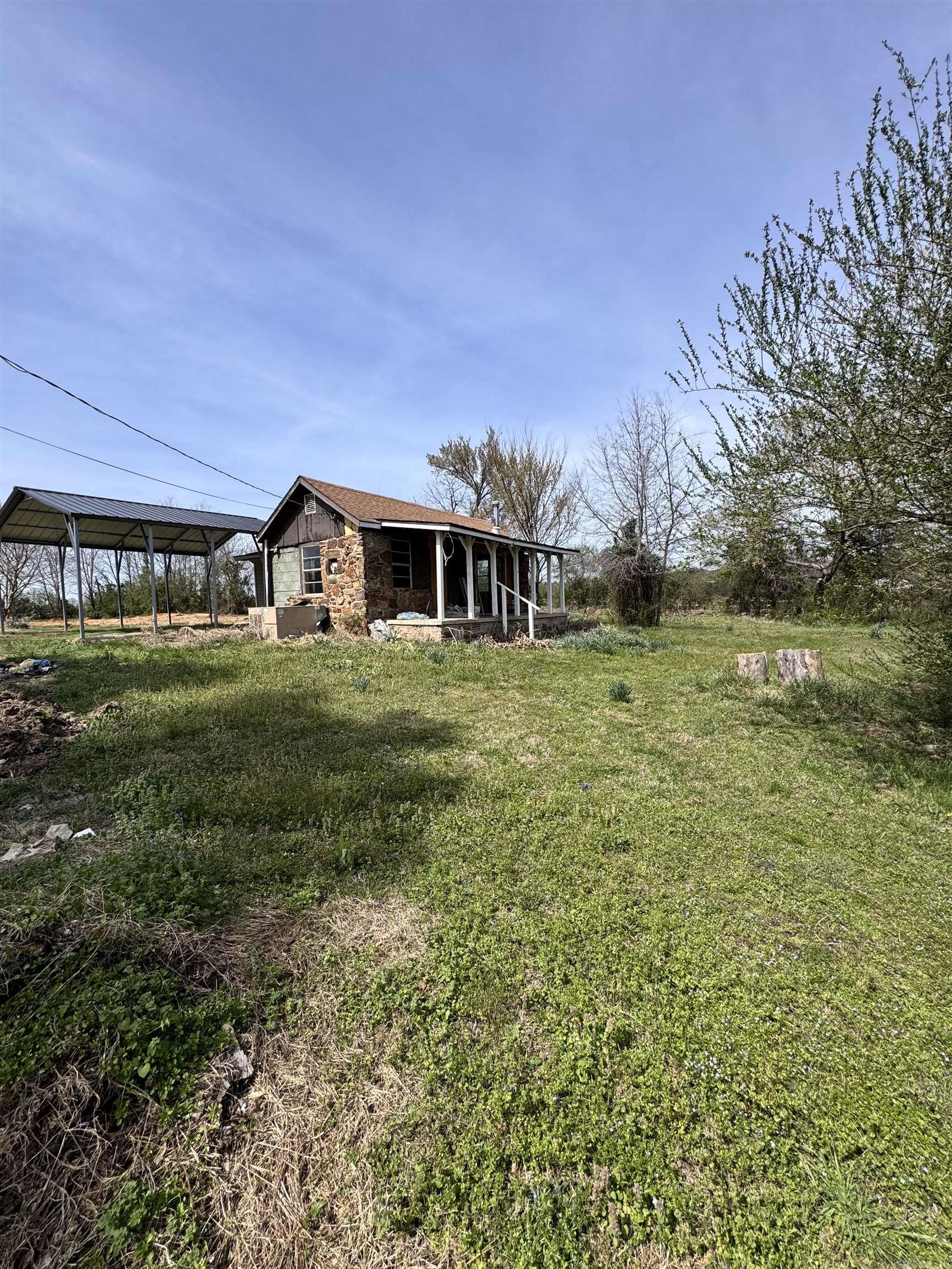 1114 S CHERRY  Altus, AR
