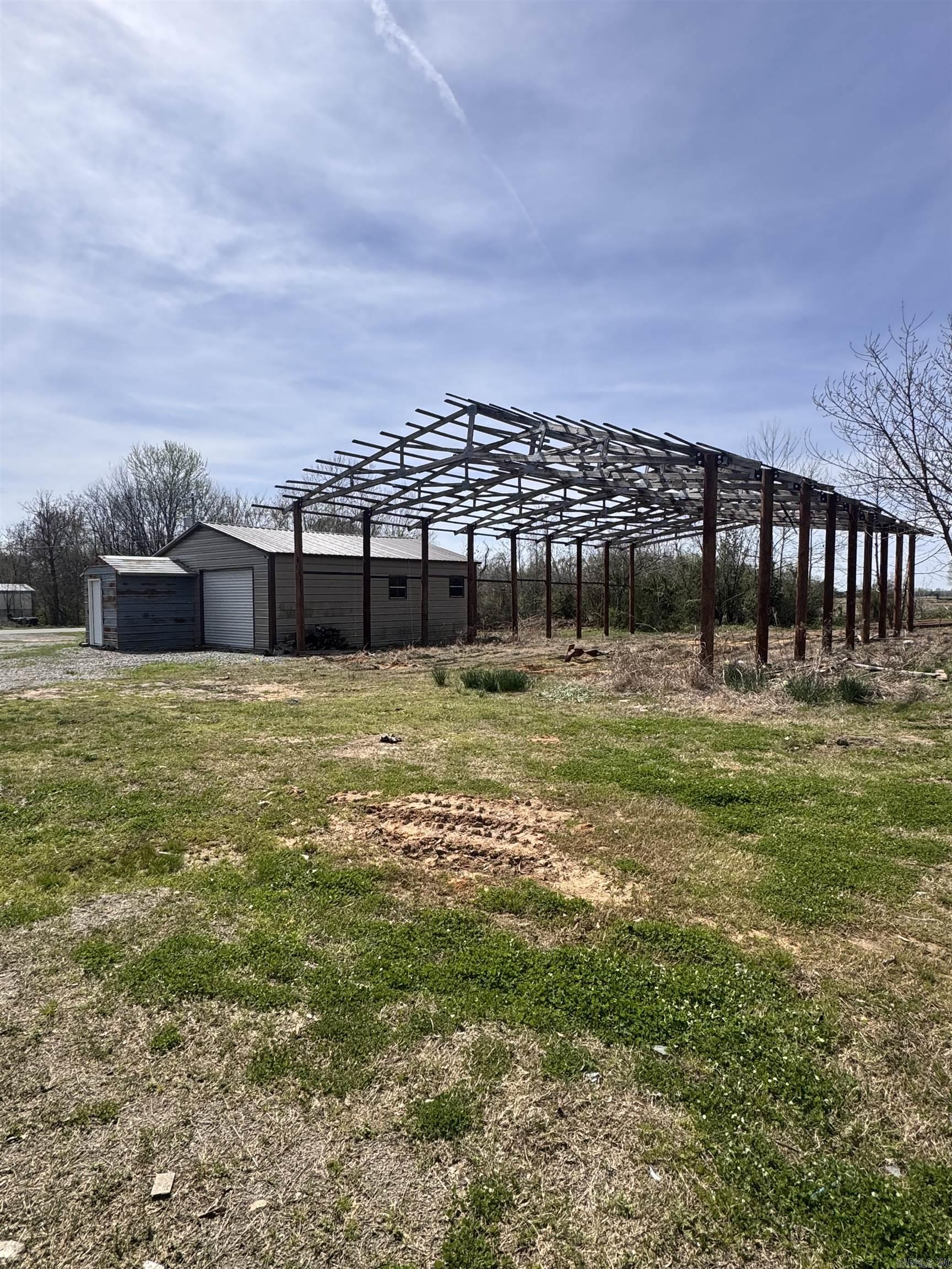 1114 S CHERRY  Altus, AR