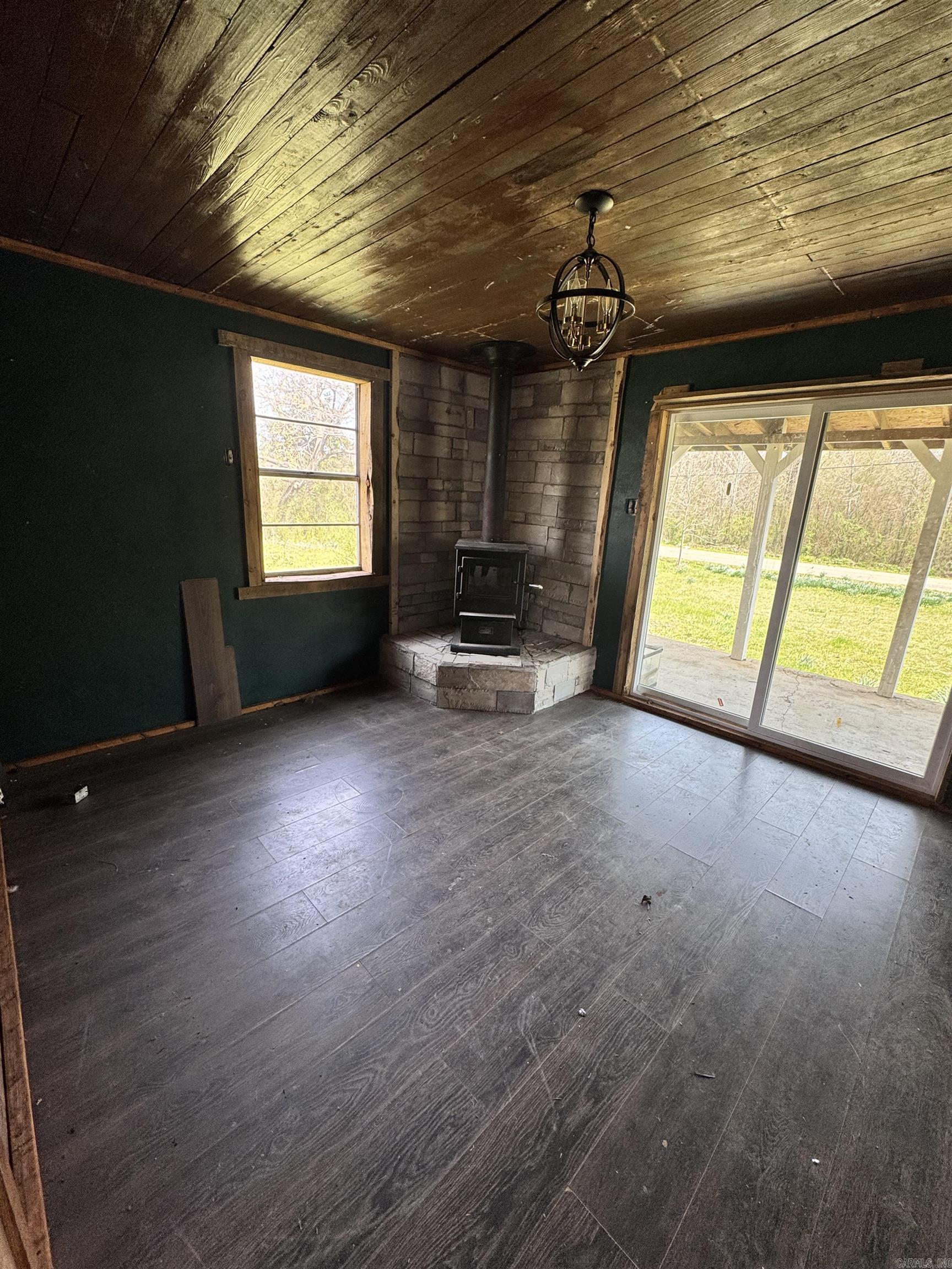 1114 S CHERRY  Altus, AR