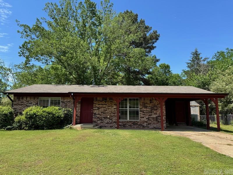 106 KING ARTHUR  Hot Springs, AR