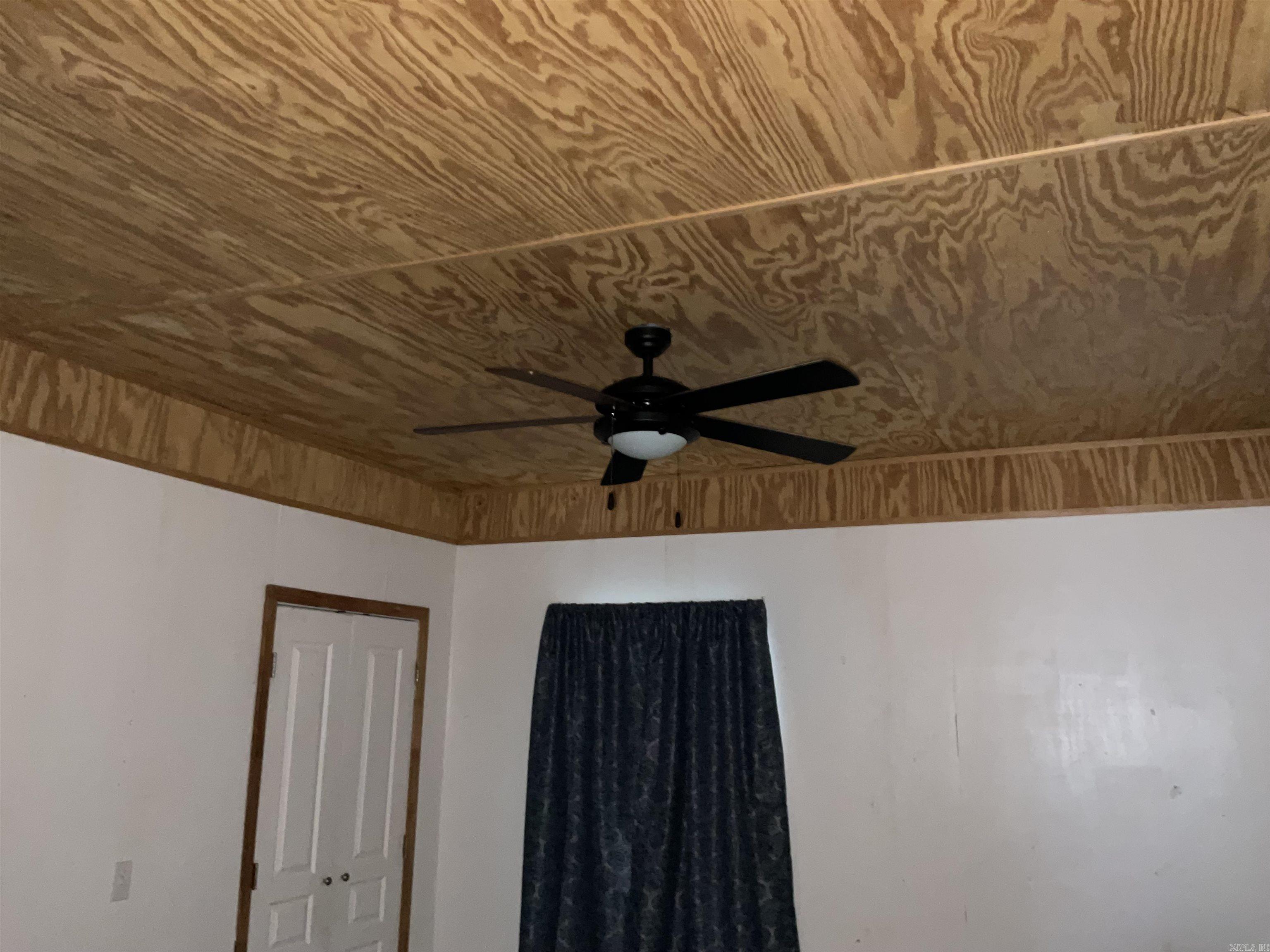 669 Fraser  Clinton, AR