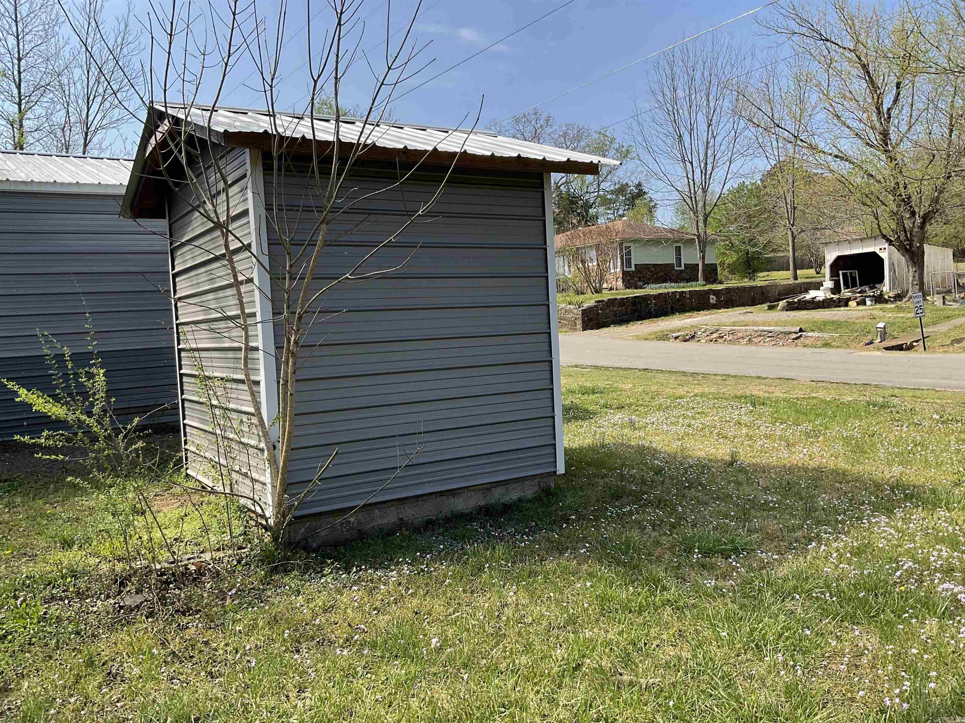 669 Fraser  Clinton, AR