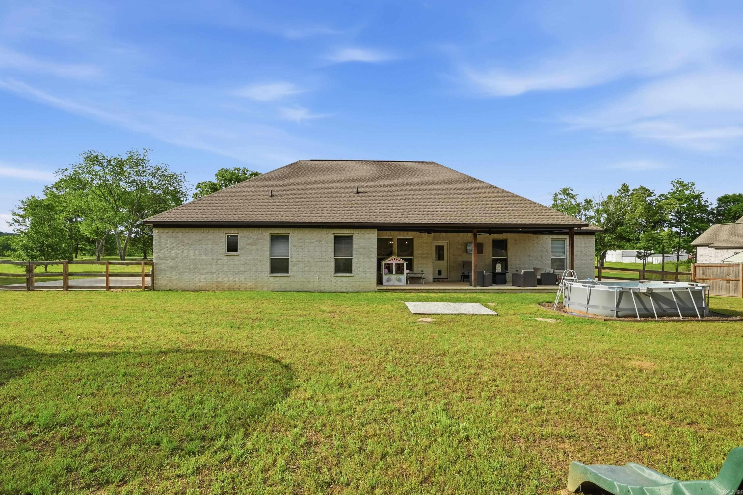 8 Diamond Ice Ln  Greenbrier, AR