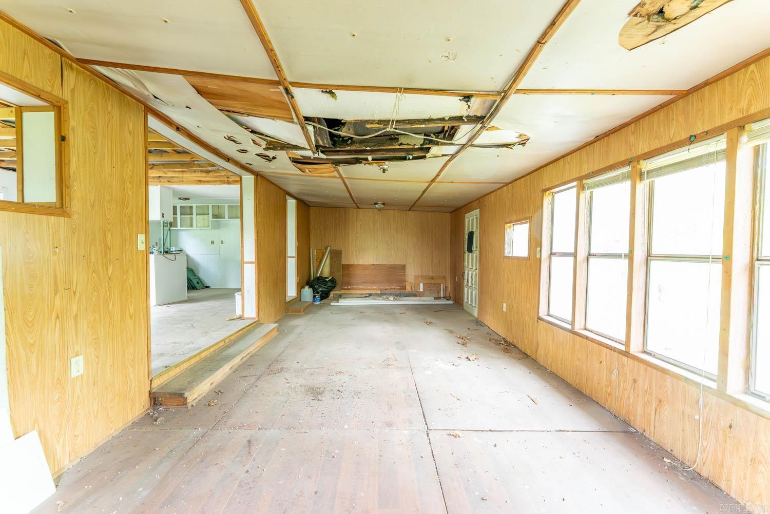 447 Music Hall Lane  Mammoth Spring, AR