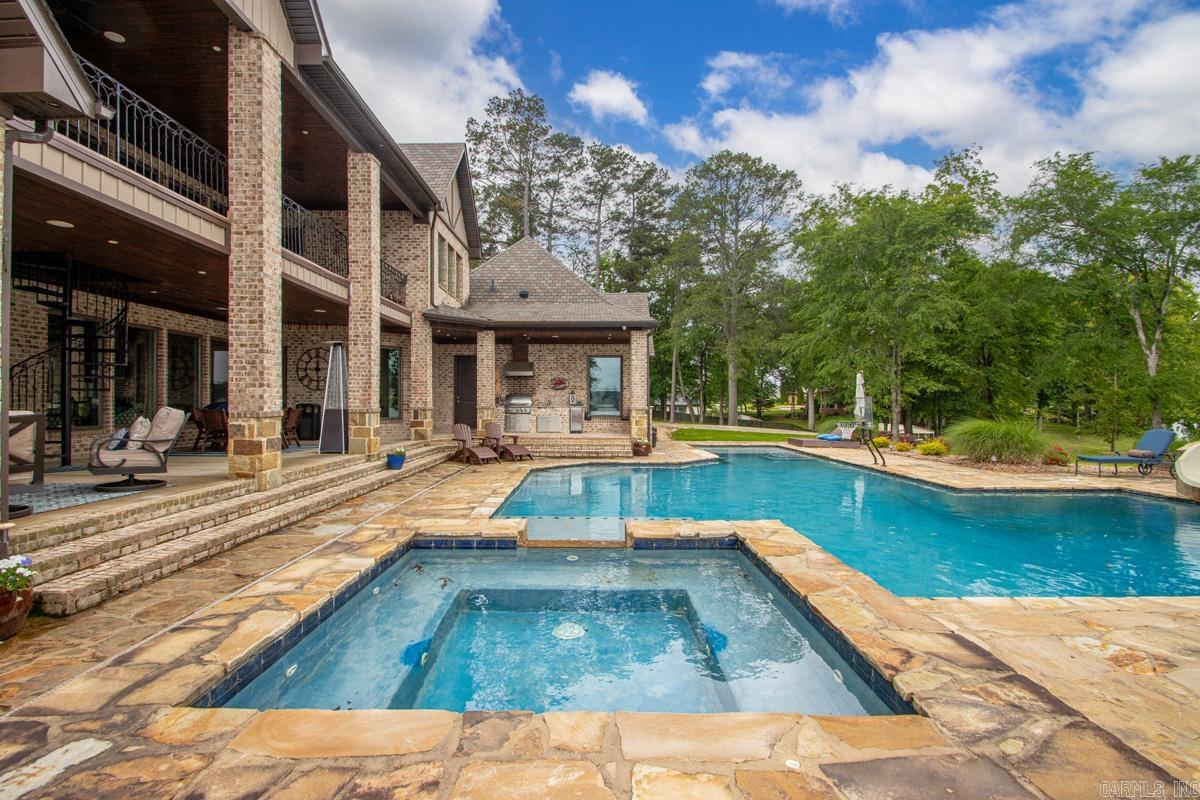 6522 Westminster  Benton, AR