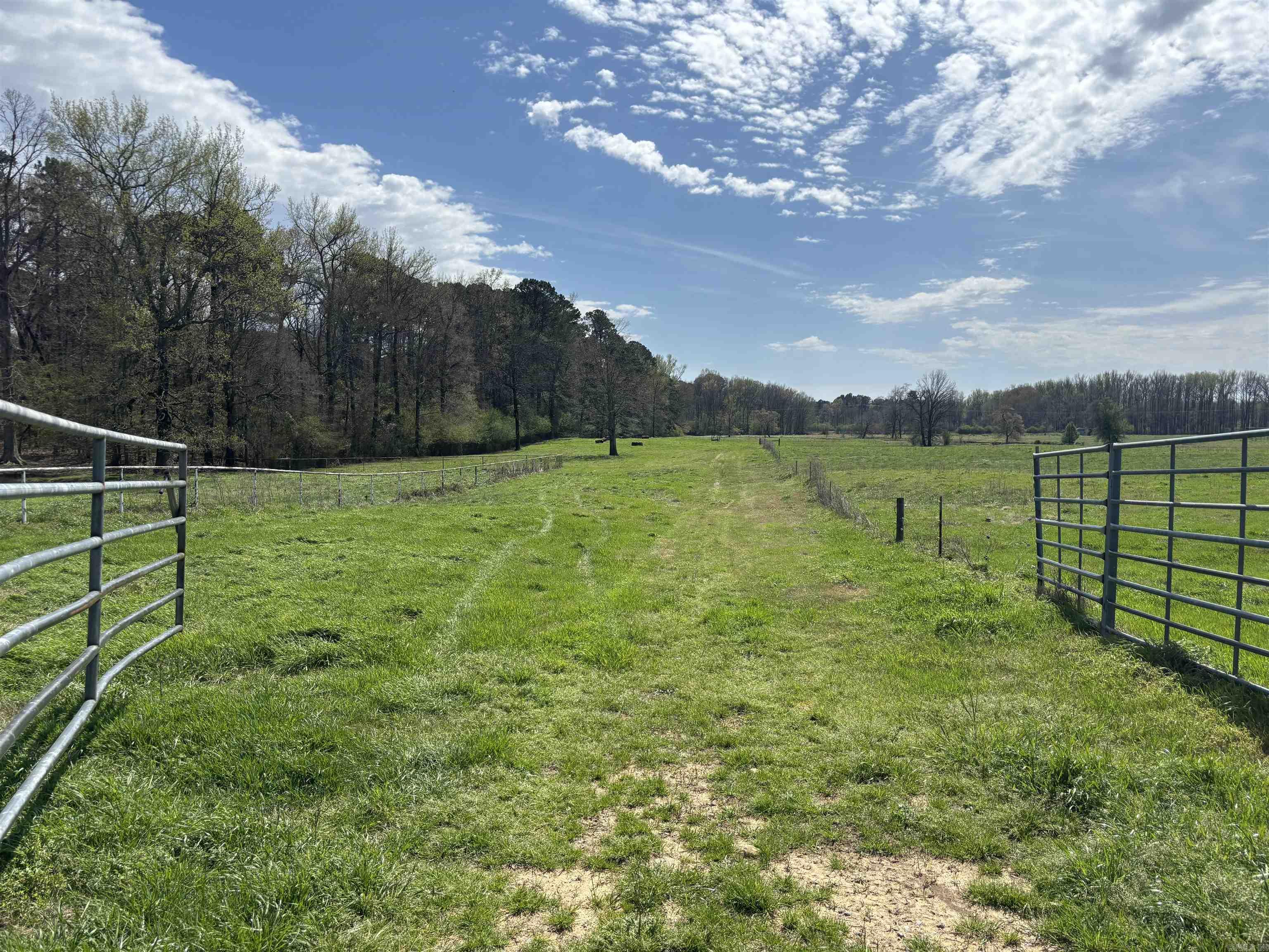 25 Sites Drive Sheridan, AR 72150