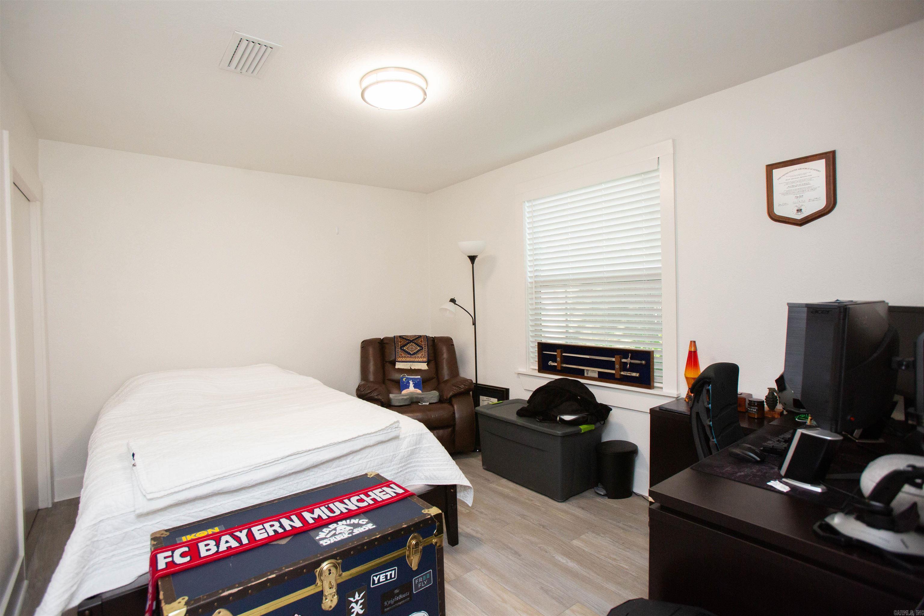 325 Midland  Little Rock, AR