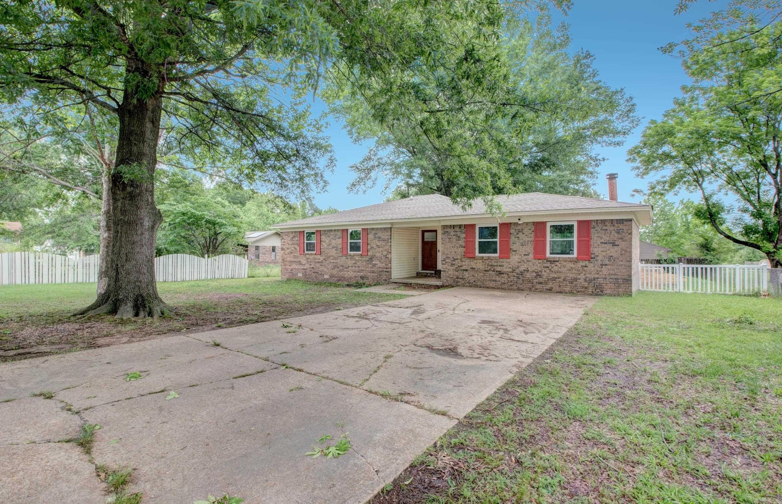 609 Meadow Cir  Beebe, AR