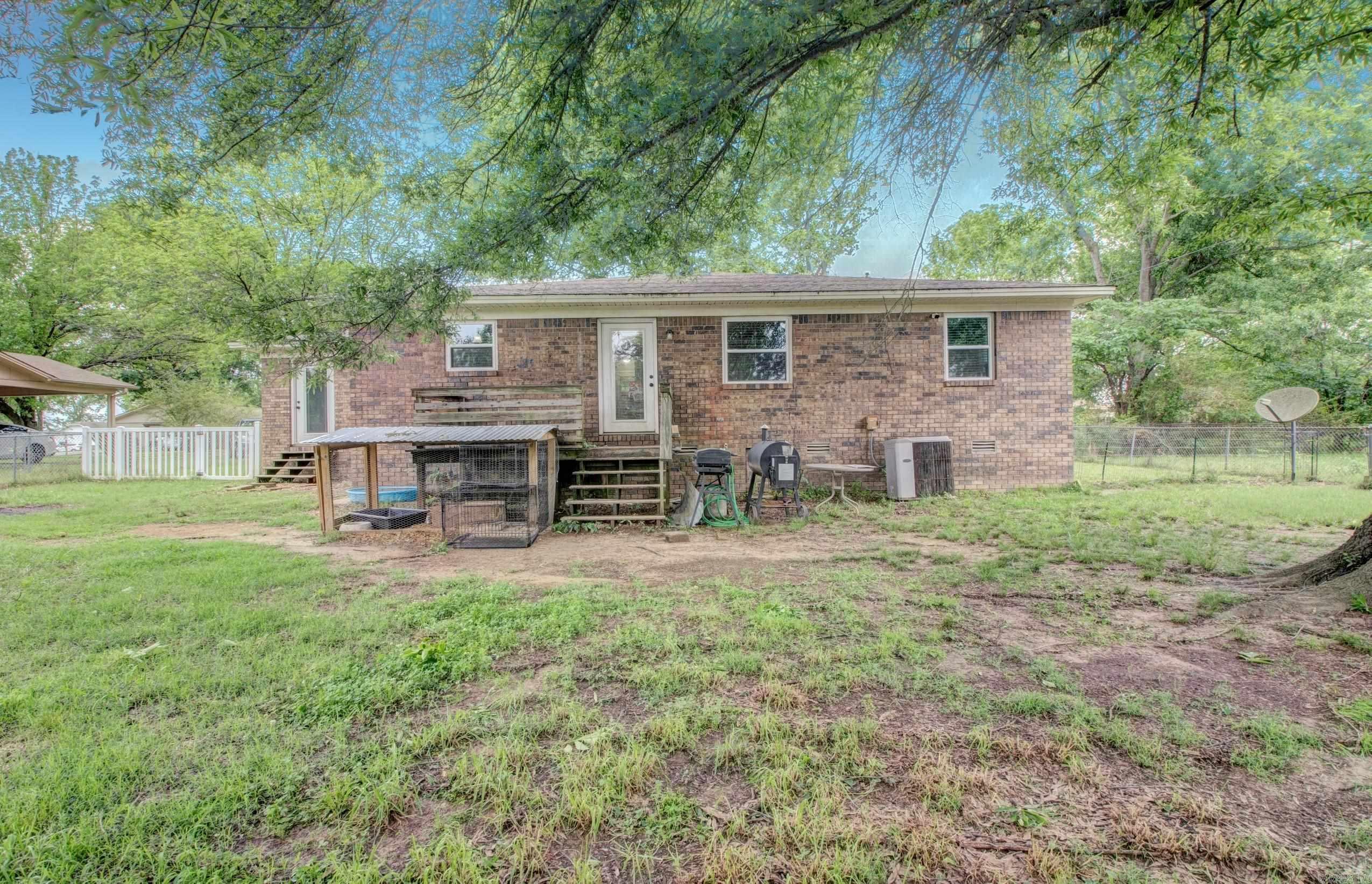 609 Meadow Cir  Beebe, AR
