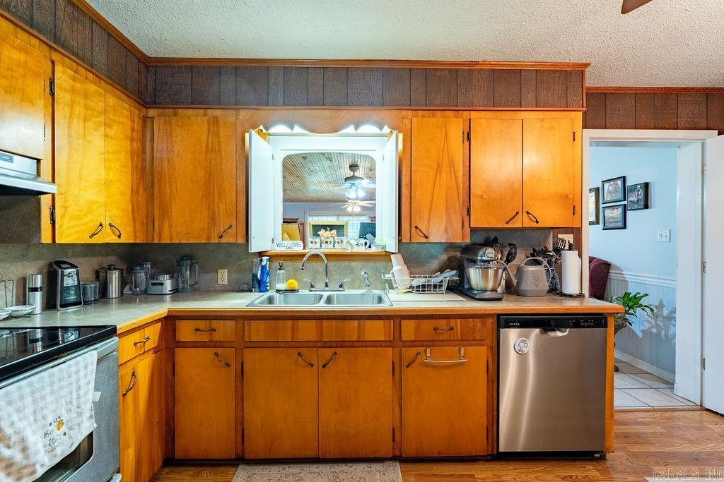 536 Old Railroad Road  Searcy, AR
