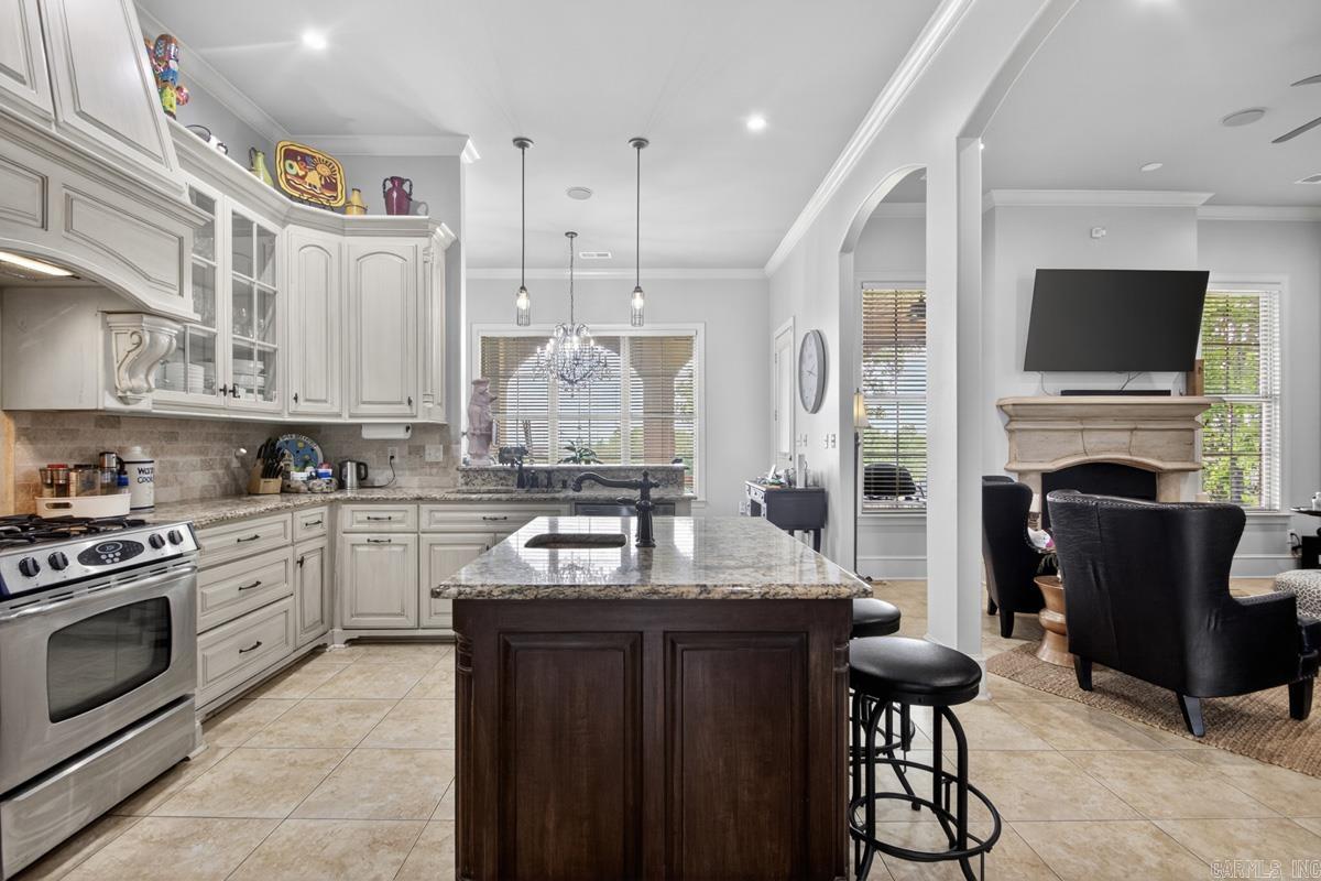 9217 MILLERS POINTE COURT  Sherwood, AR
