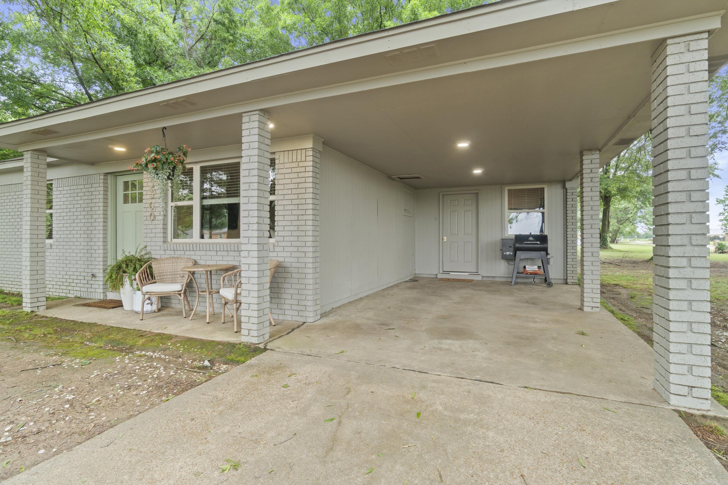 2300 W Park  Wynne, AR
