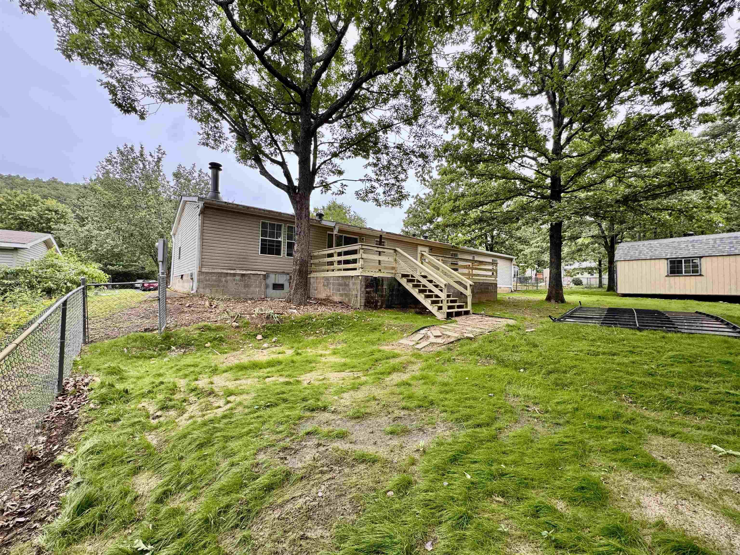 220 Mnt Tabor  Hot Springs, AR