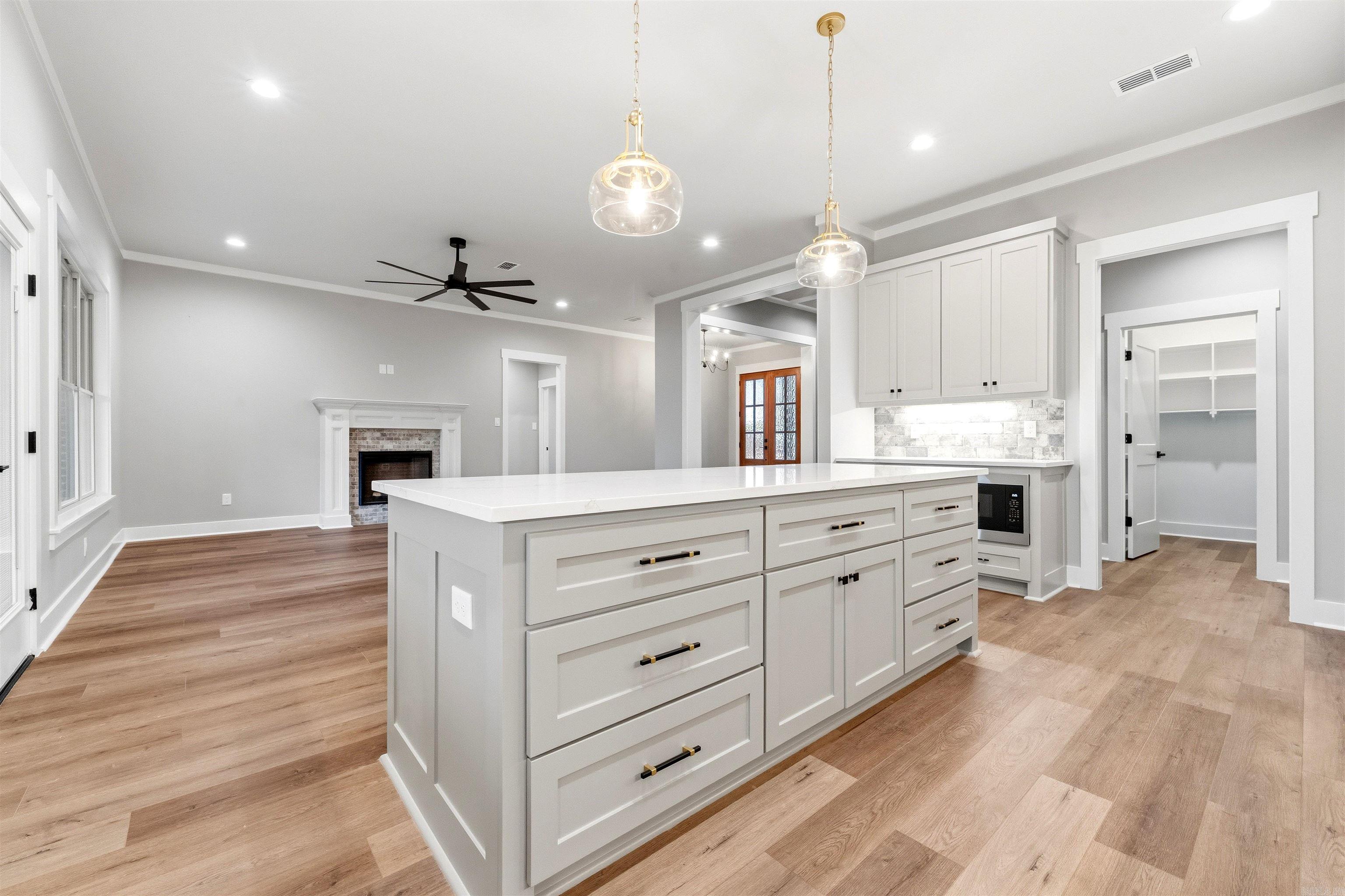 548 Valley Oak  Sherwood, AR