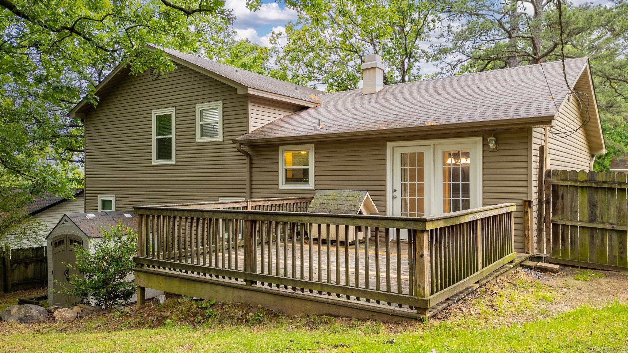 9 Flourite  Little Rock, AR