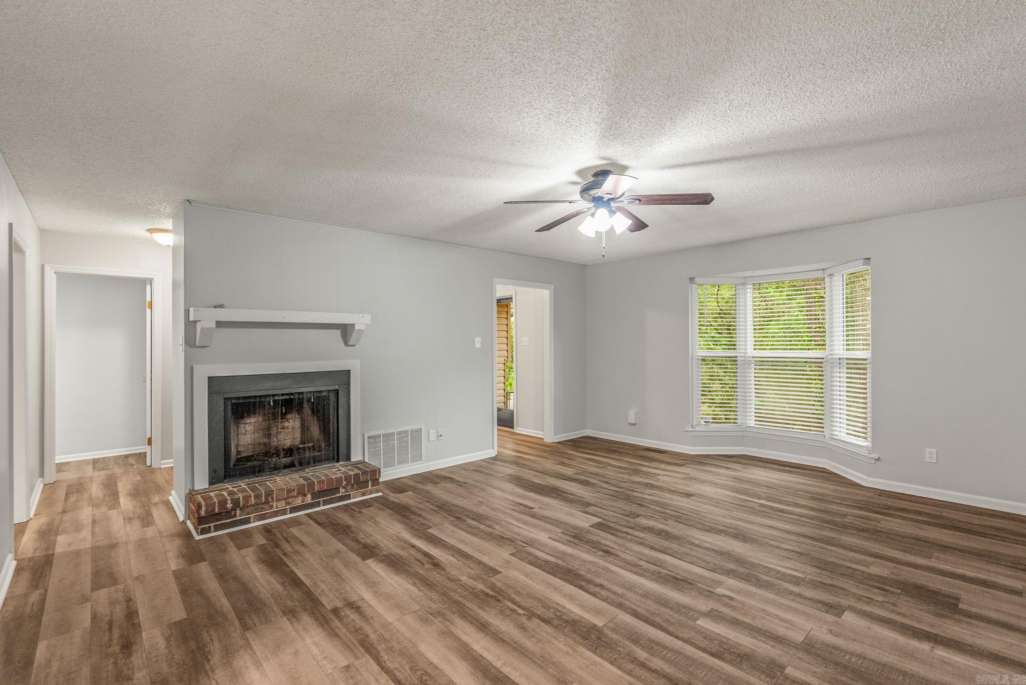 9 Flourite  Little Rock, AR
