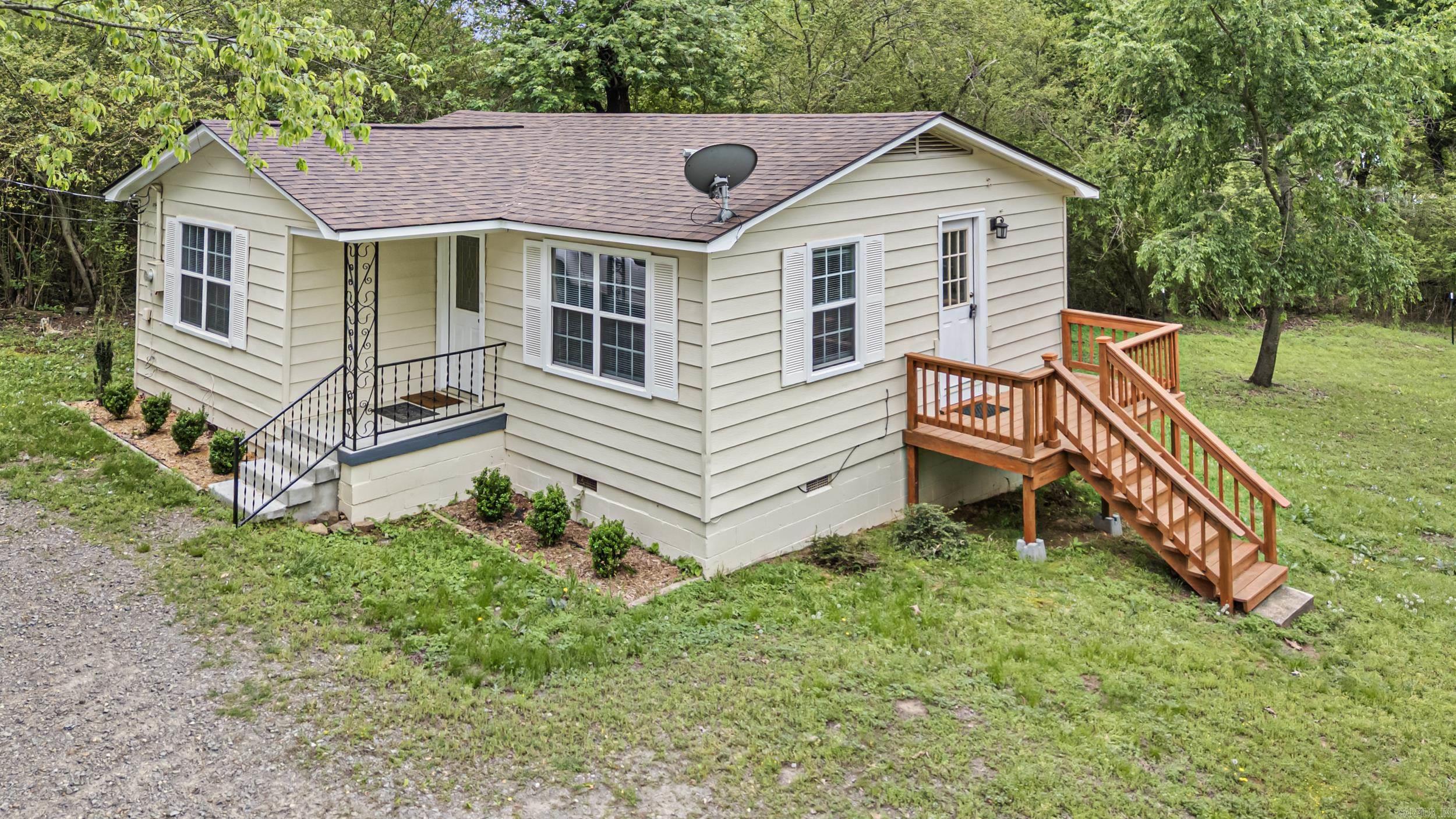 805 Ray  Clarksville, AR
