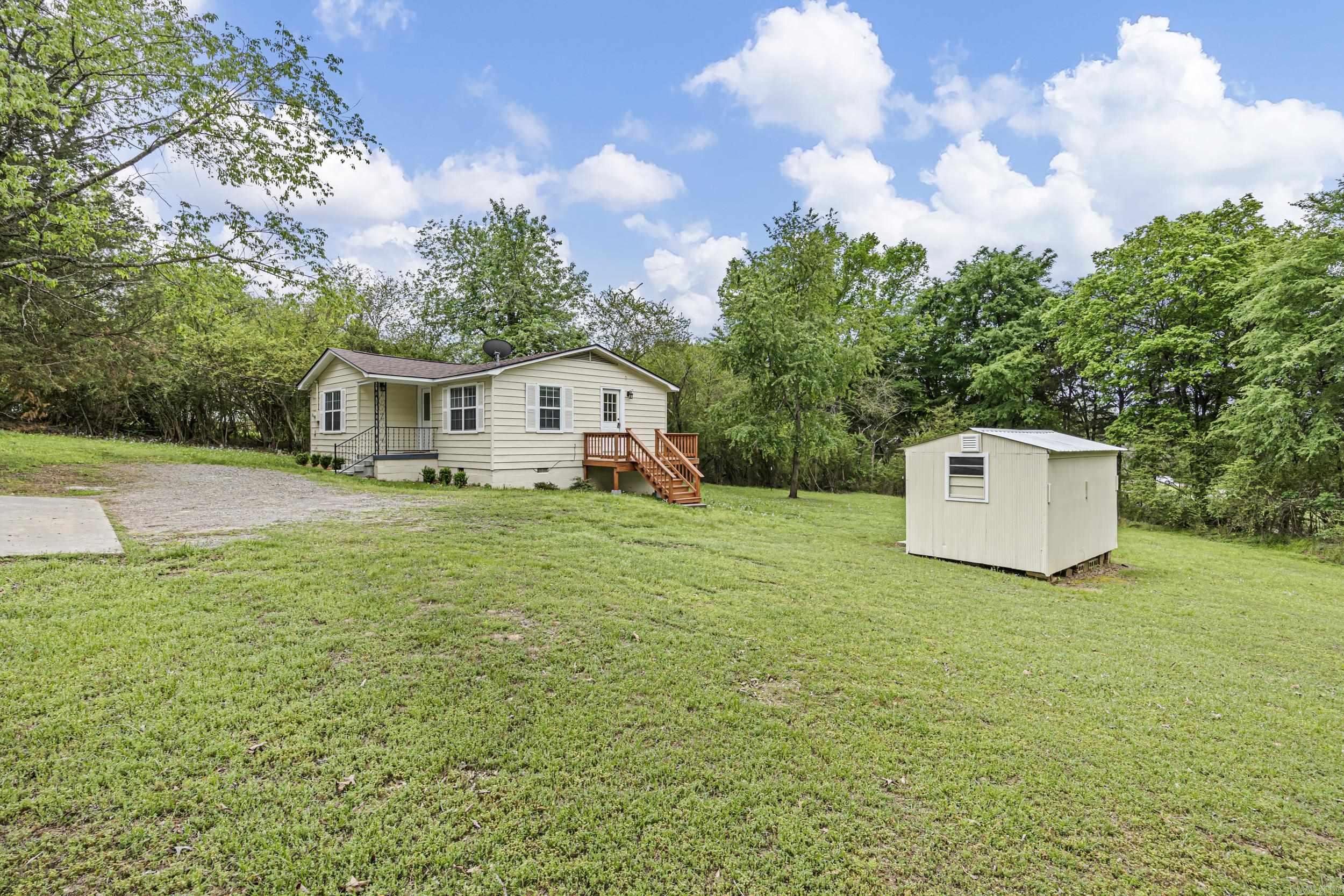805 Ray  Clarksville, AR