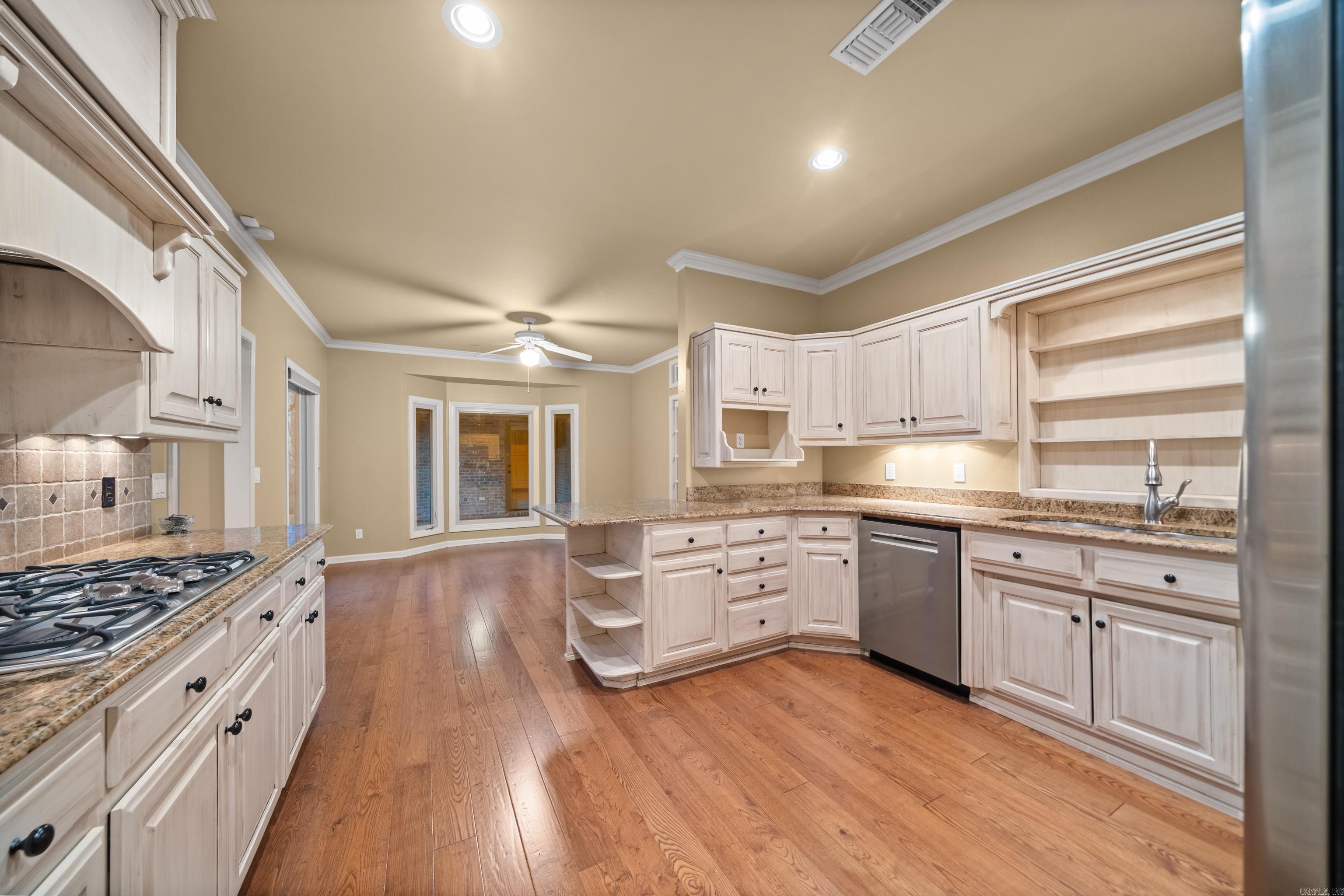304 Quail Creek  Hot Springs, AR
