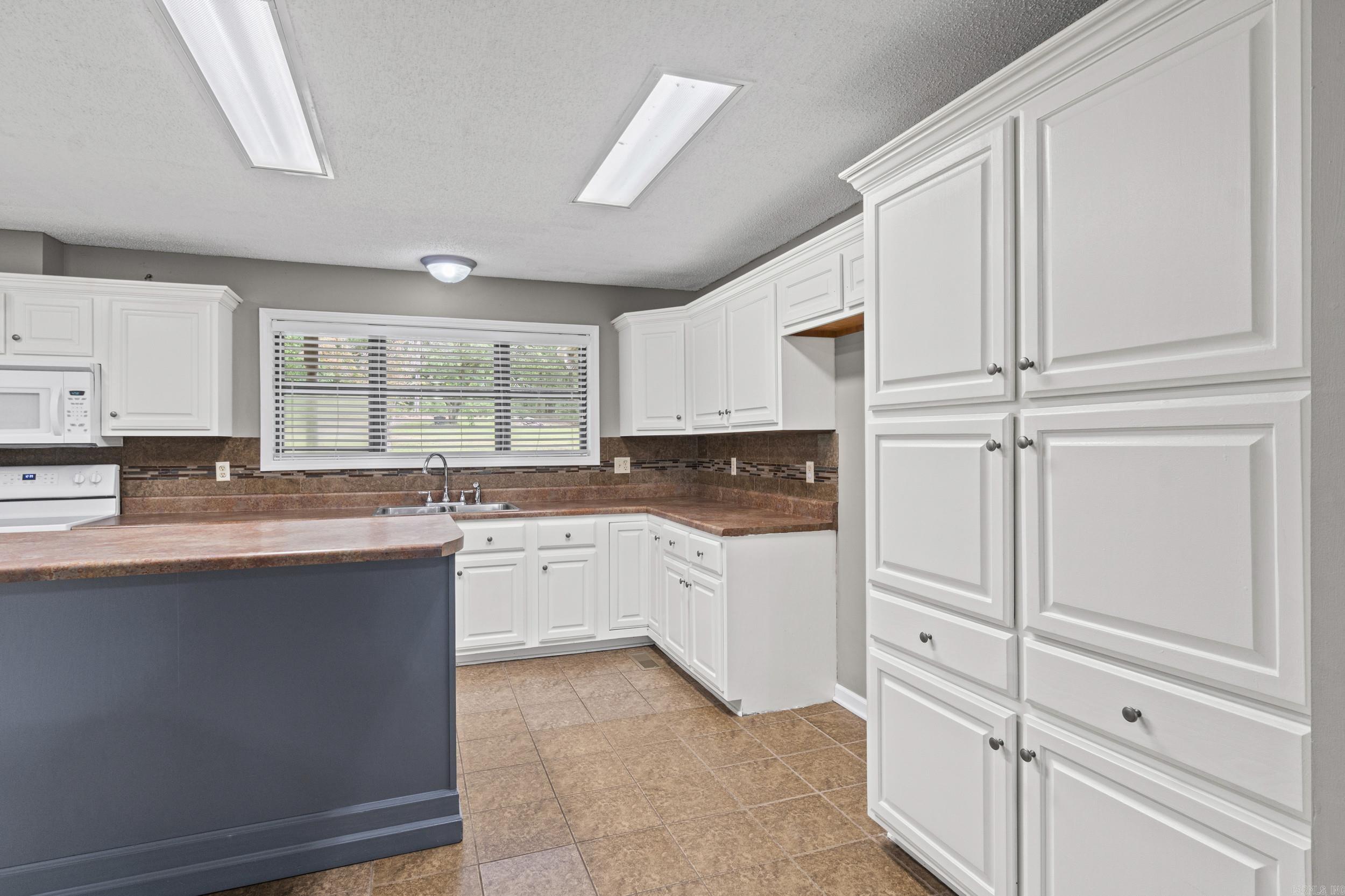 540 County Road 303  Cherry Valley, AR