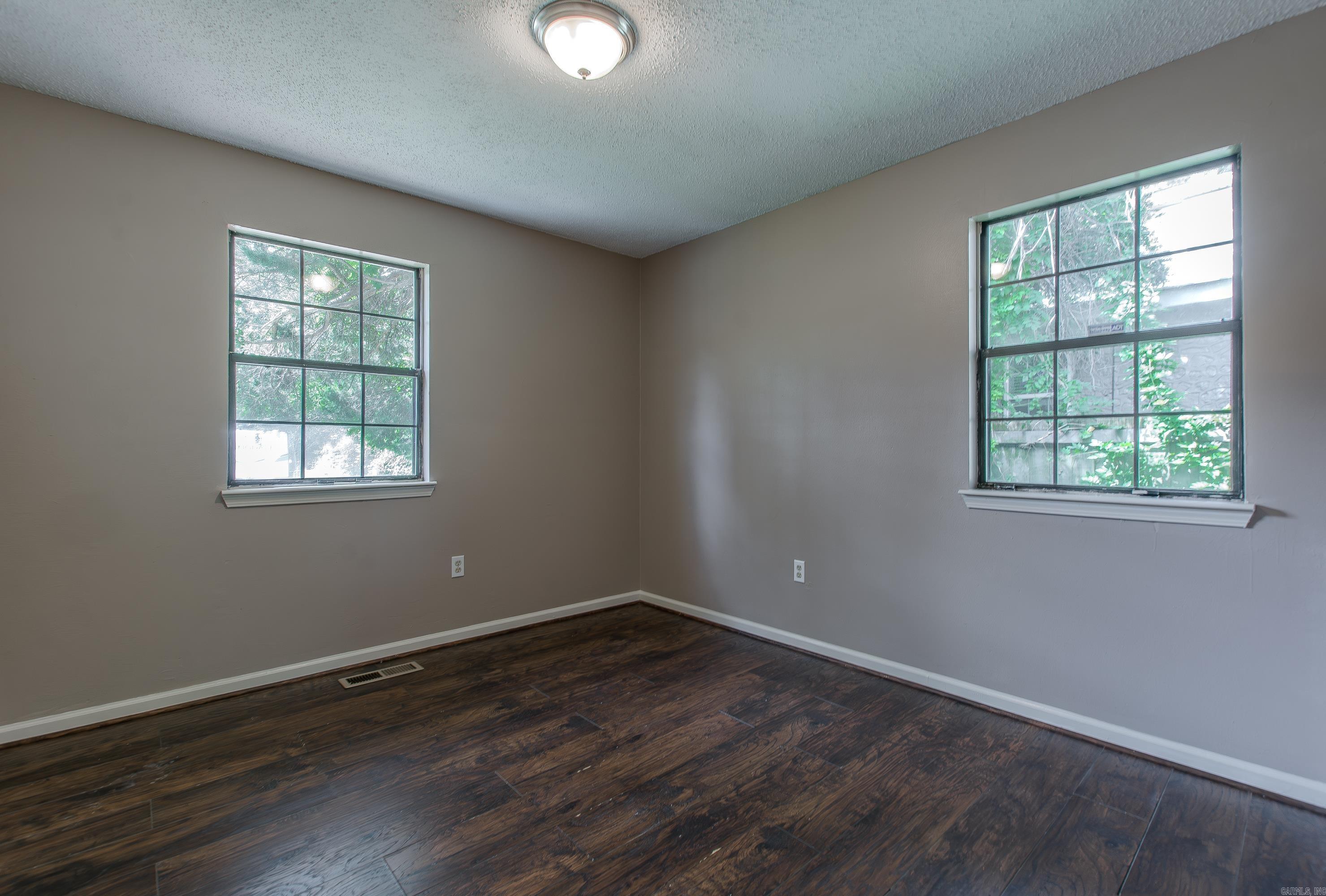 4304 N Cypress  North Little Rock, AR