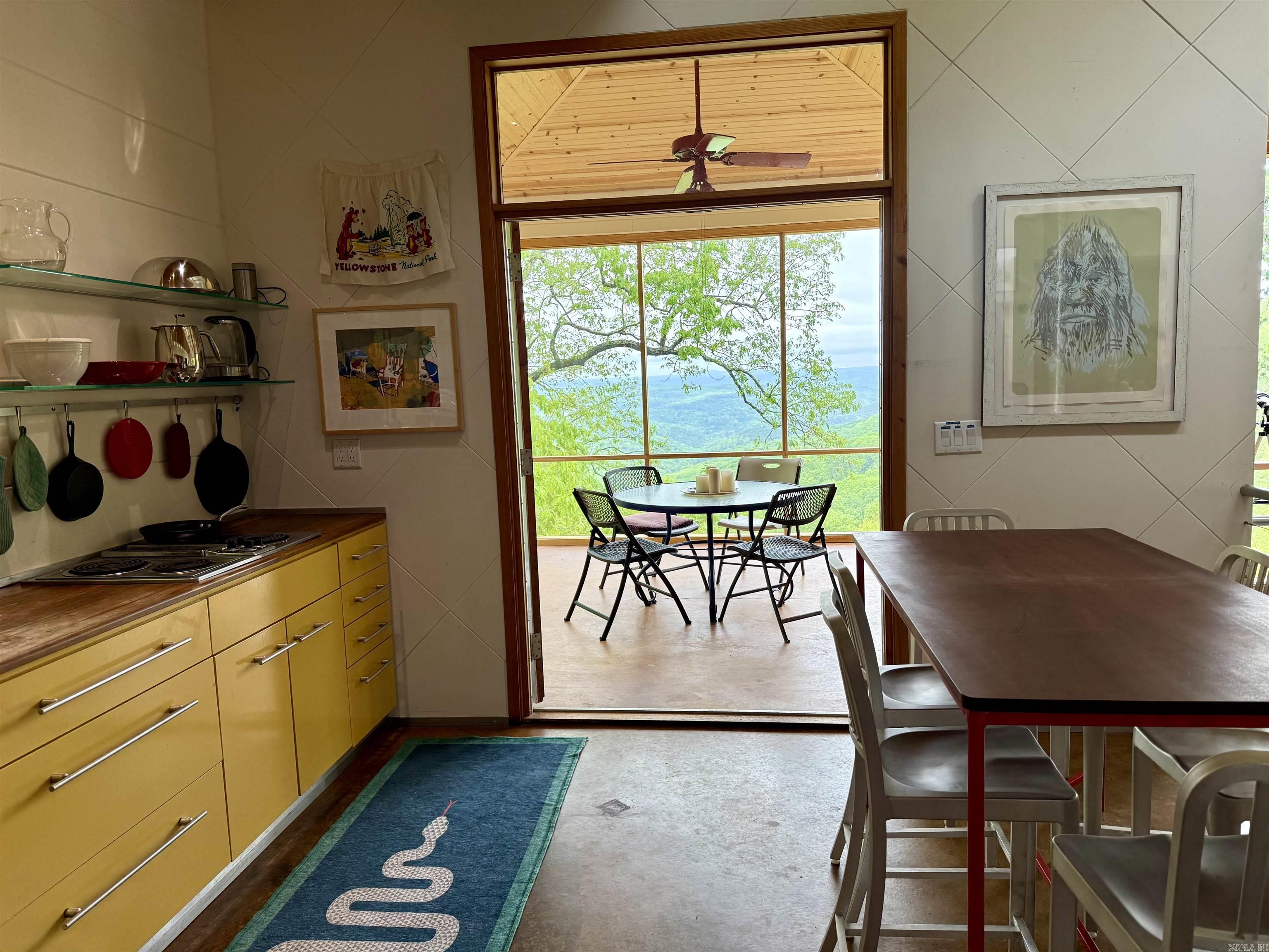 5800 White Oak Mountain  Hector, AR