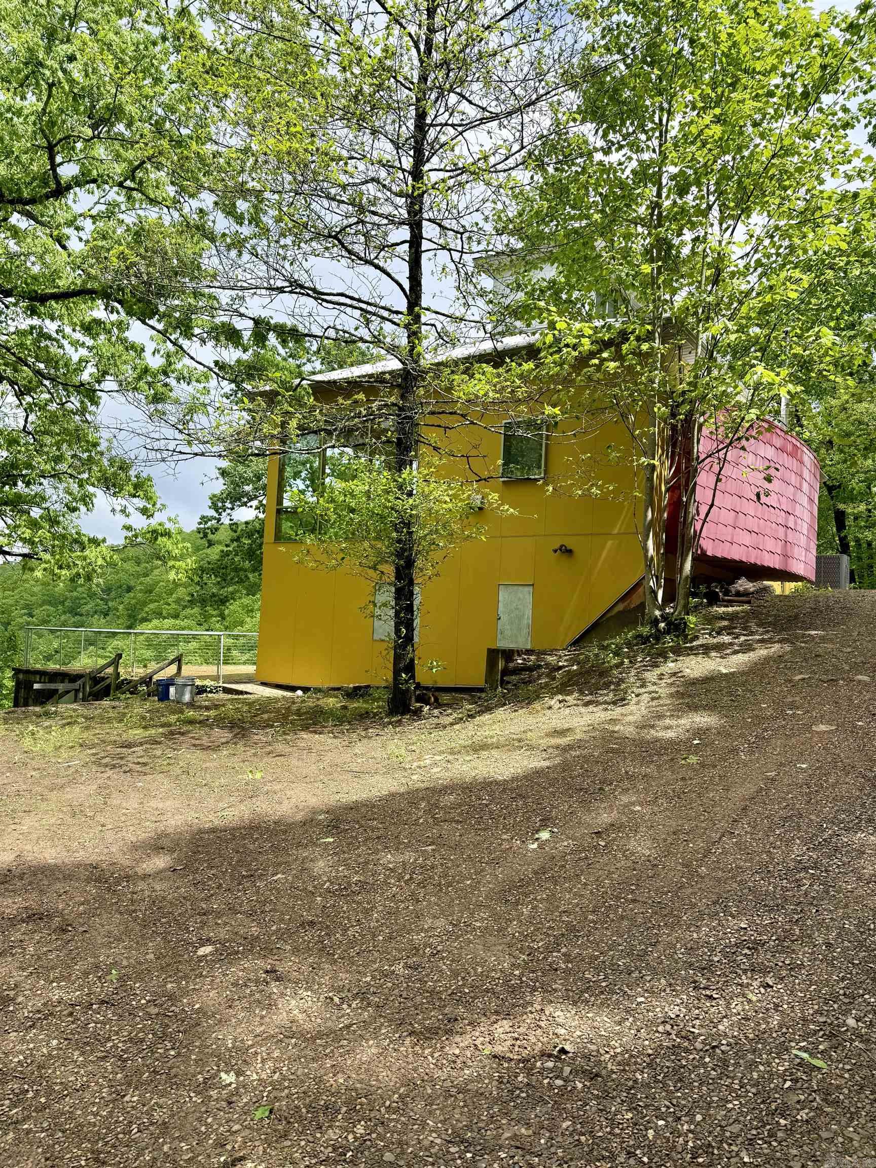 5800 White Oak Mountain Road Hector, AR 72843