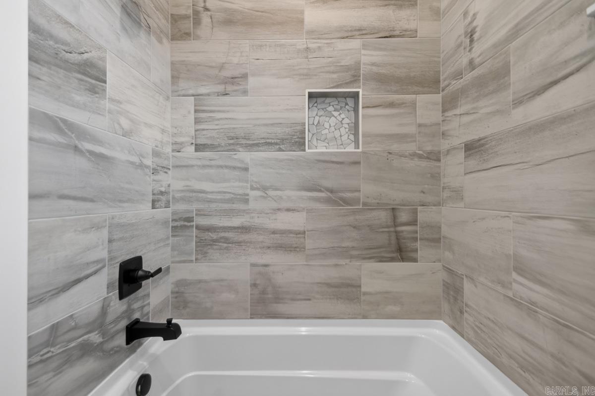 137 Arlington Park  Hot Springs, AR