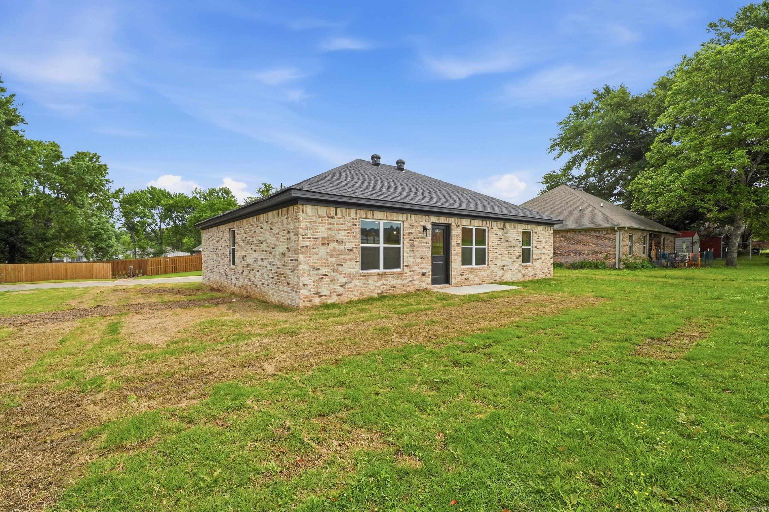 106 Parkway  Morrilton, AR