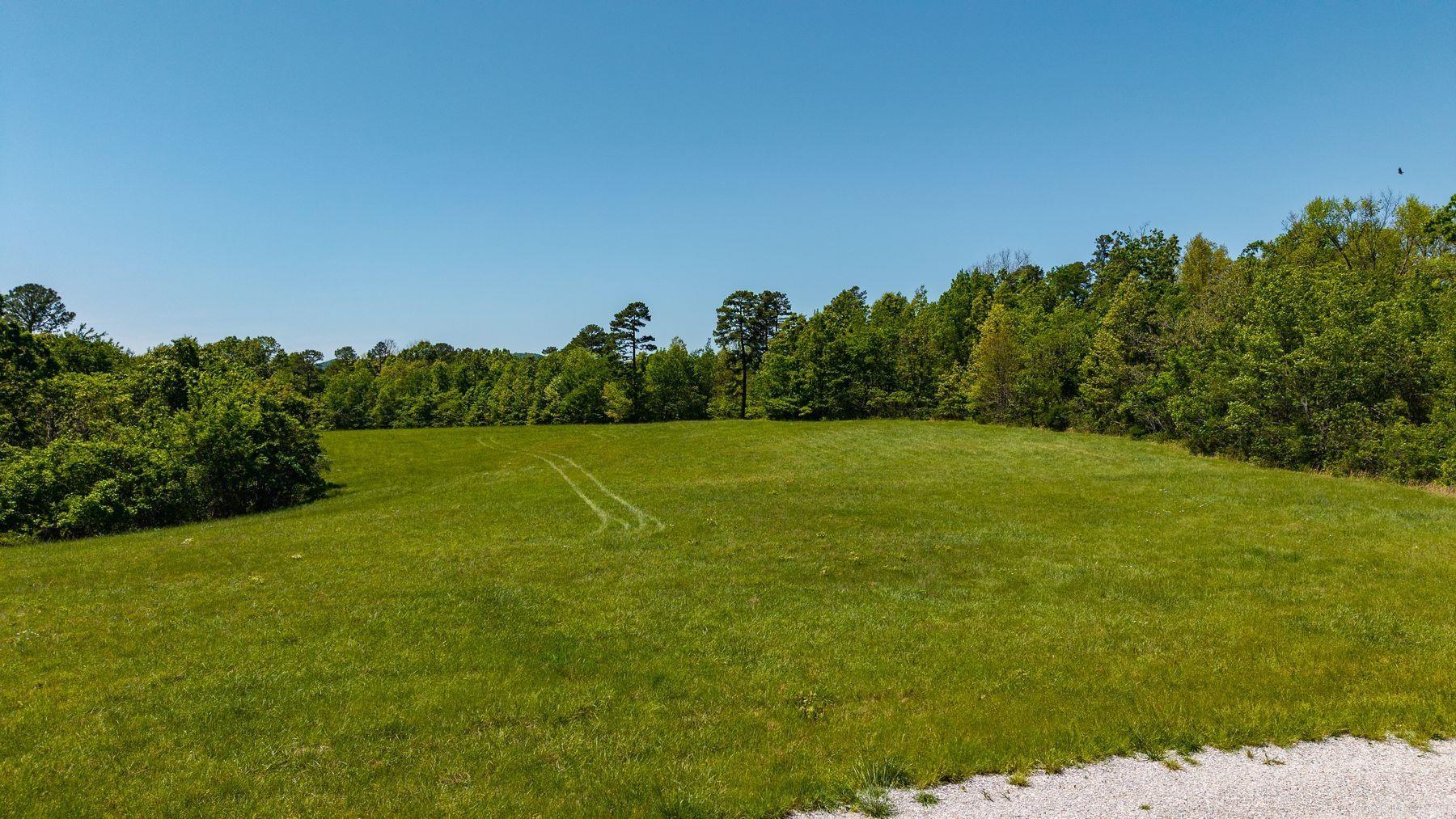 425 Barnhardt  Timbo, AR